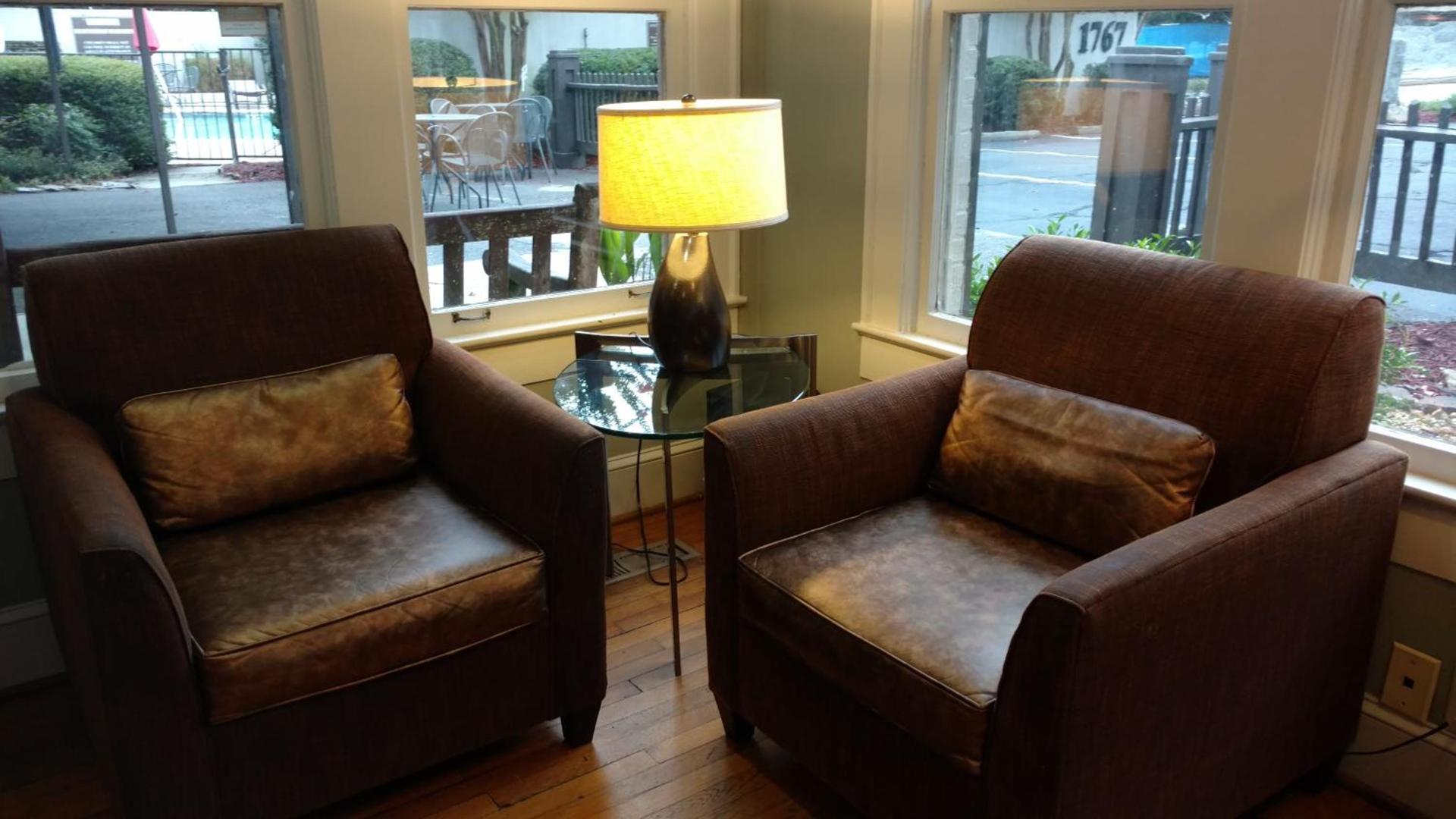 The University Inn at Emory photo 6