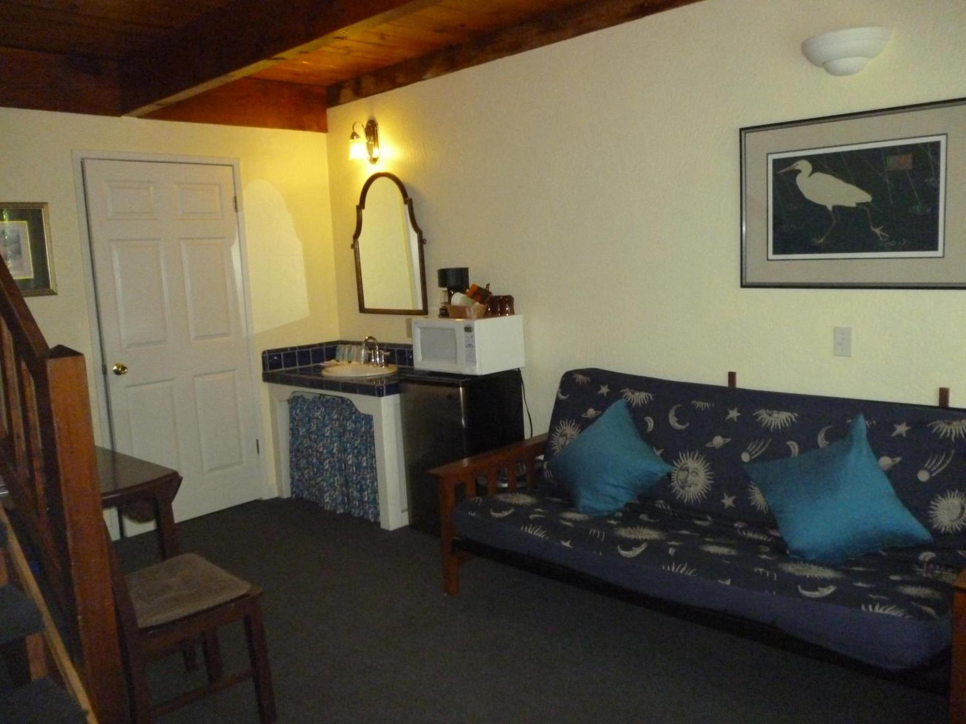 Harbor Inn photo 51