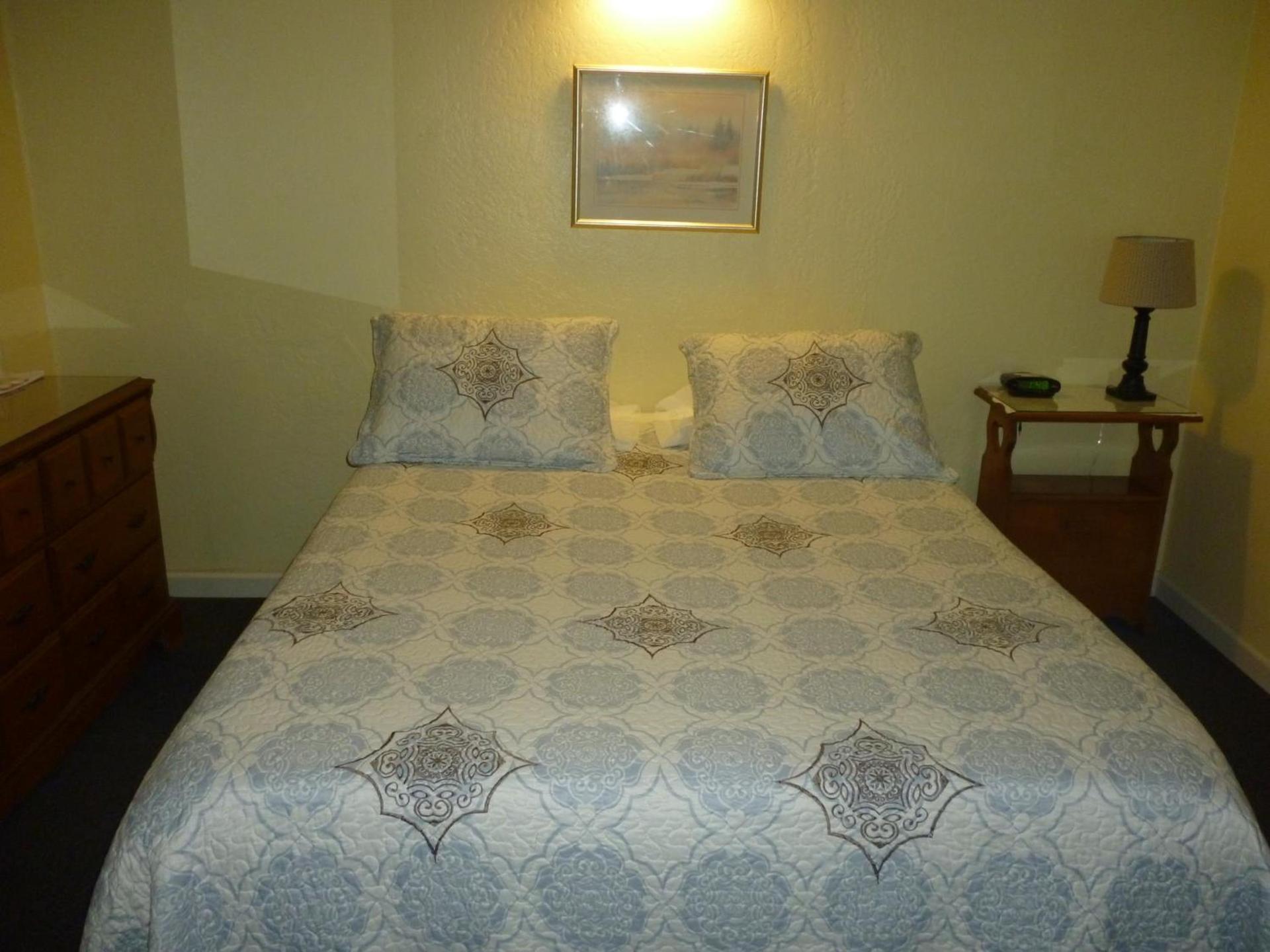 Harbor Inn photo 56