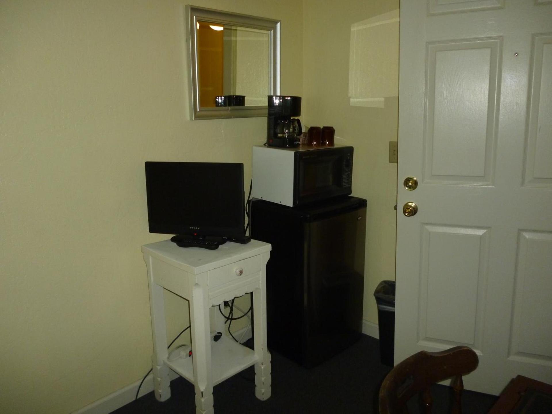Harbor Inn photo 61