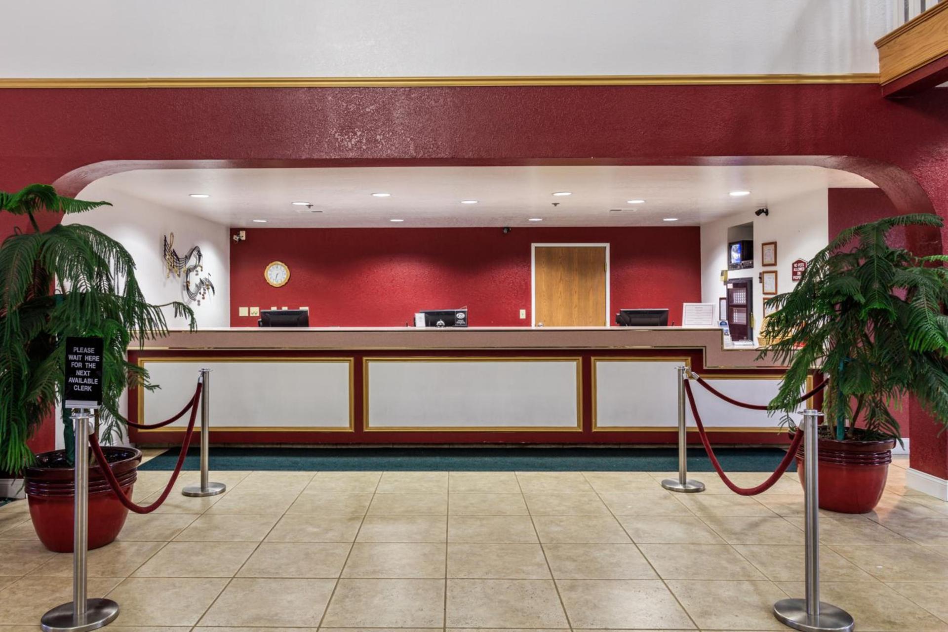 Branson Towers Hotel photo 5