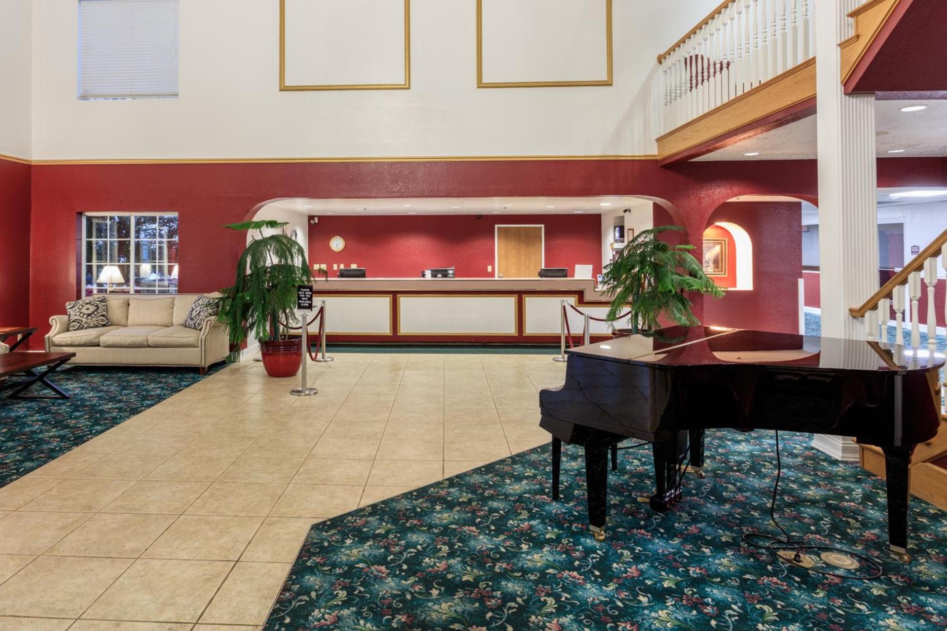 Branson Towers Hotel photo 6