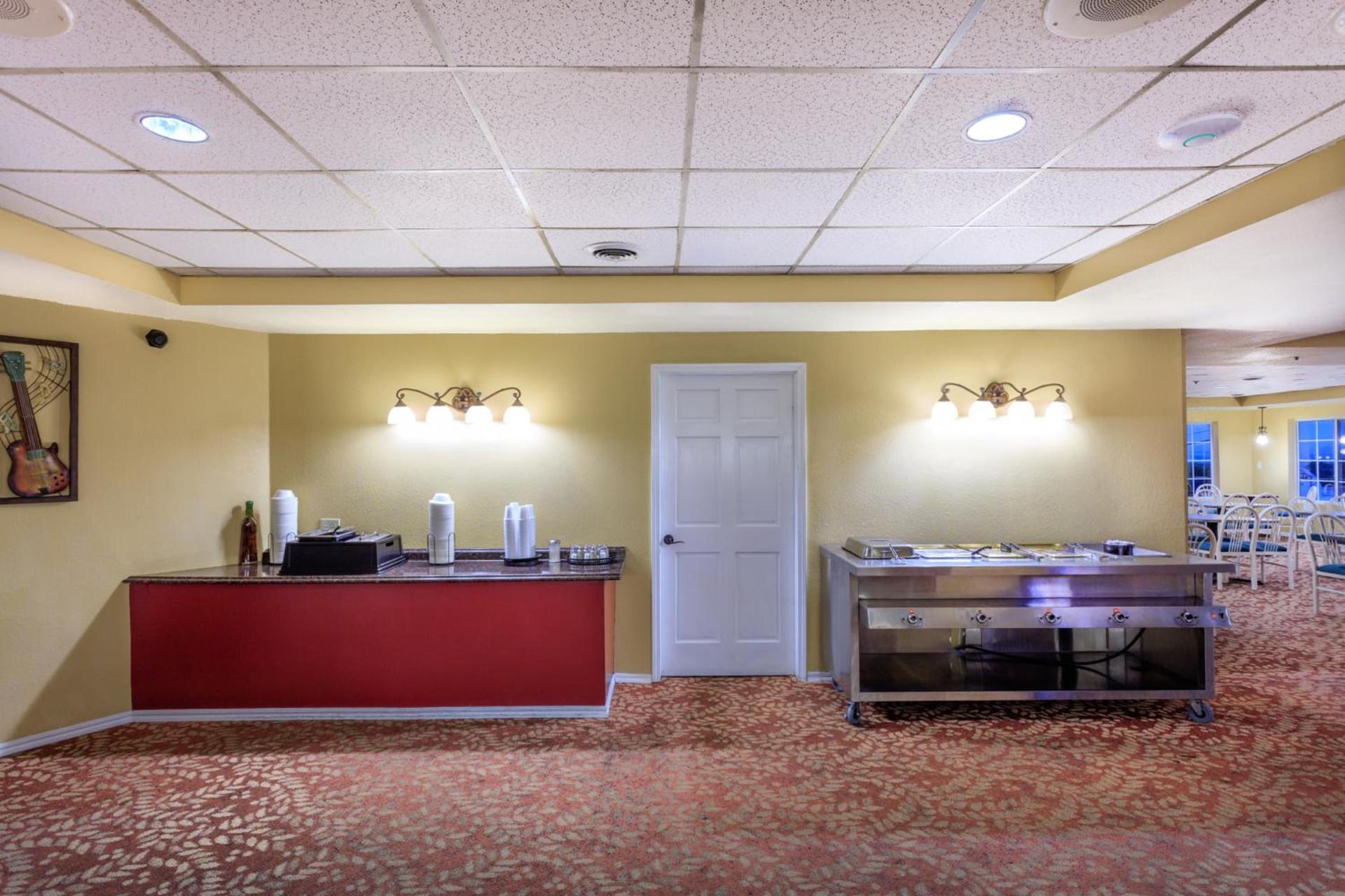 Branson Towers Hotel photo 8
