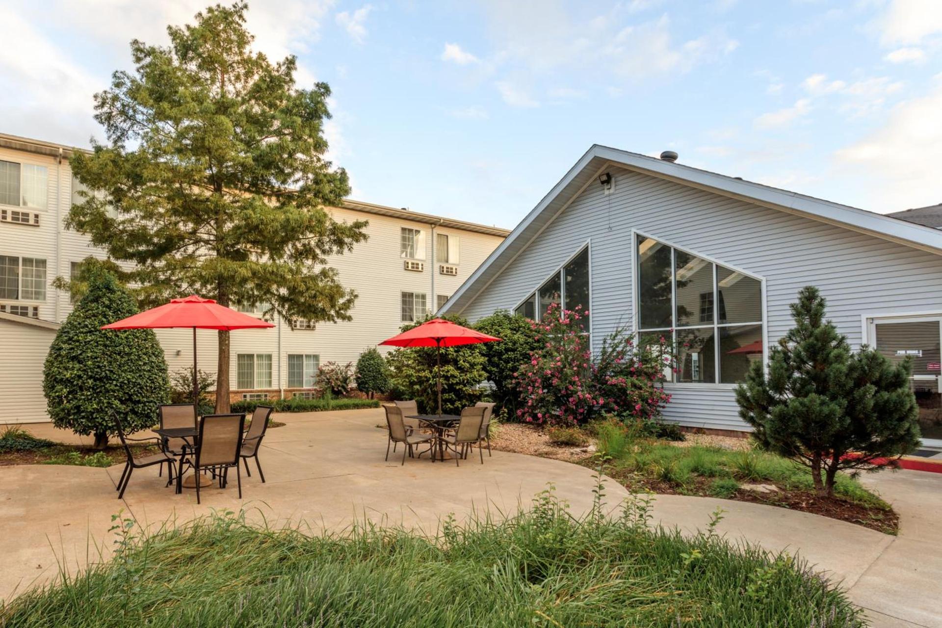 Branson Towers Hotel photo 16