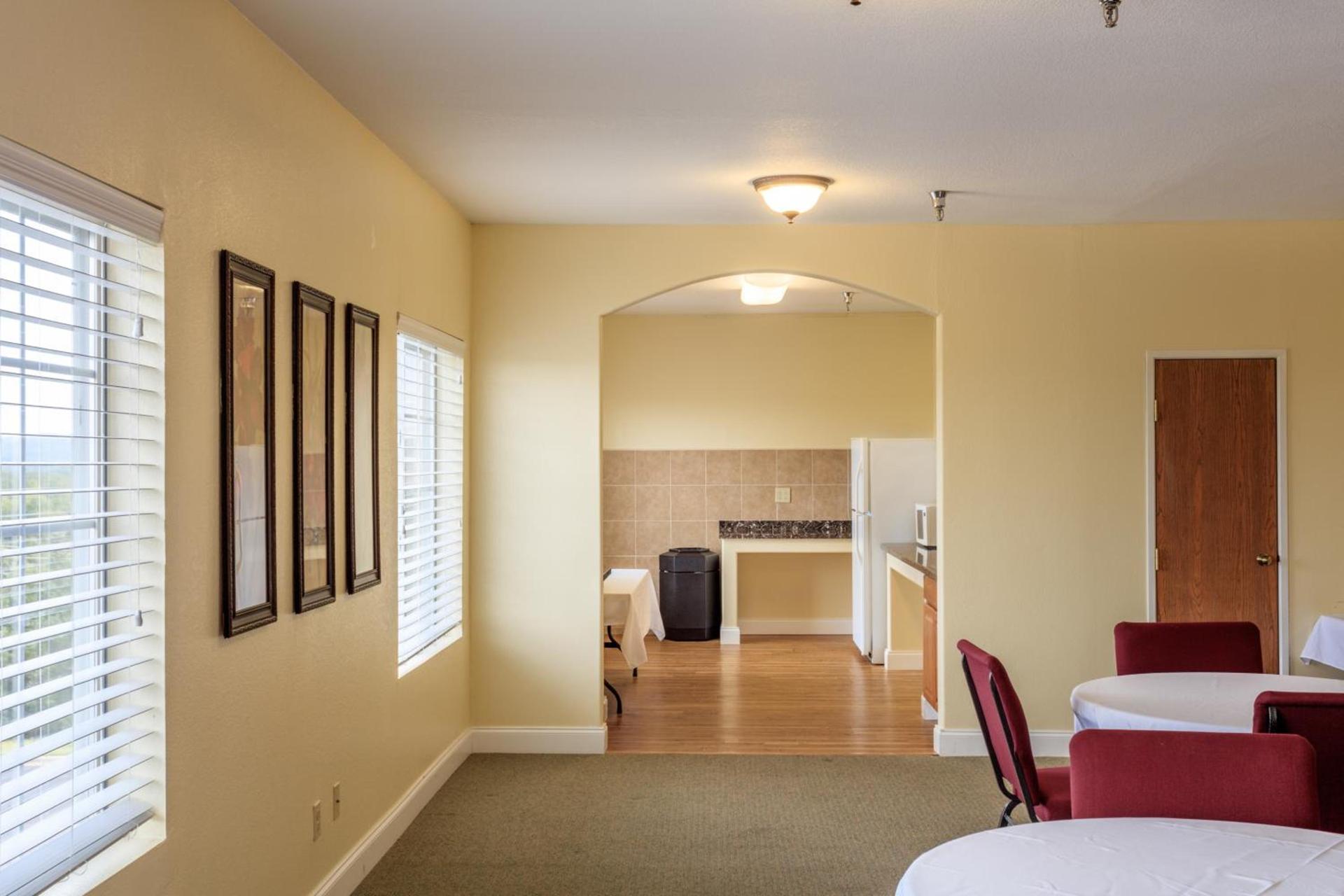 Branson Towers Hotel photo 17