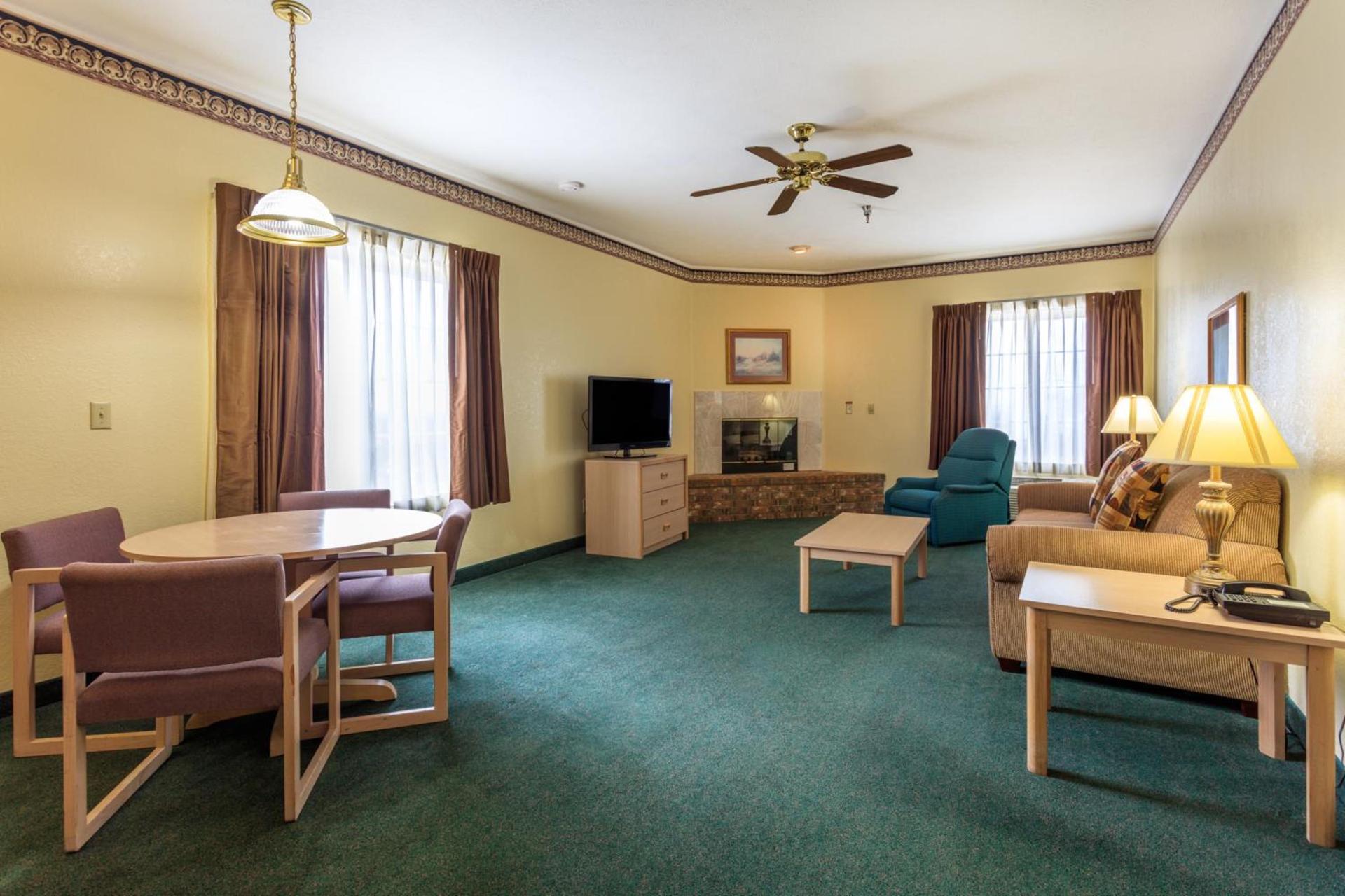 Branson Towers Hotel photo 32