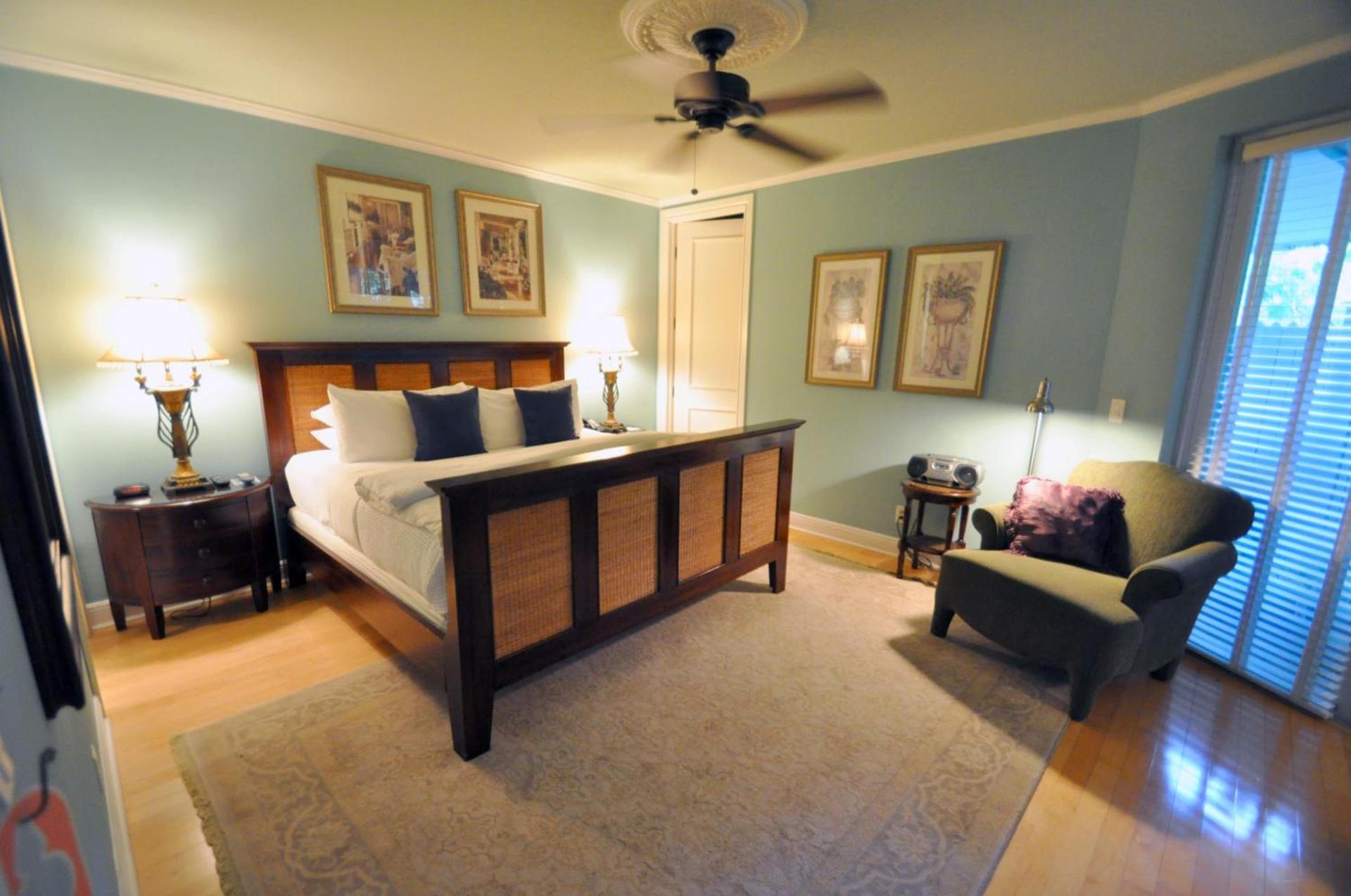 Pineapple Point Guesthouse & Resort - Gay Men's Resort photo 23