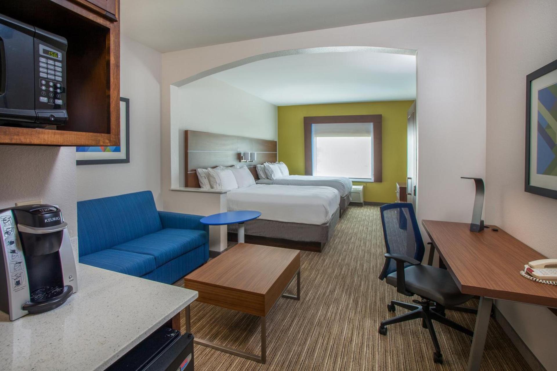 Holiday Inn Express & Suites Texarkana by IHG photo 10