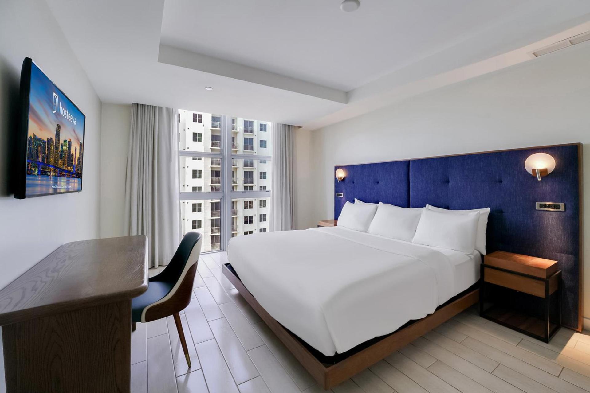 CIRC Hotel By Hosteeva photo 17
