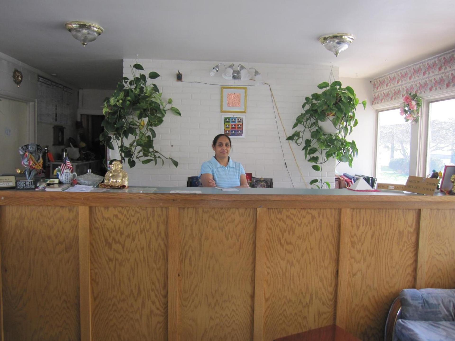 Budget Inn Fairport photo 9