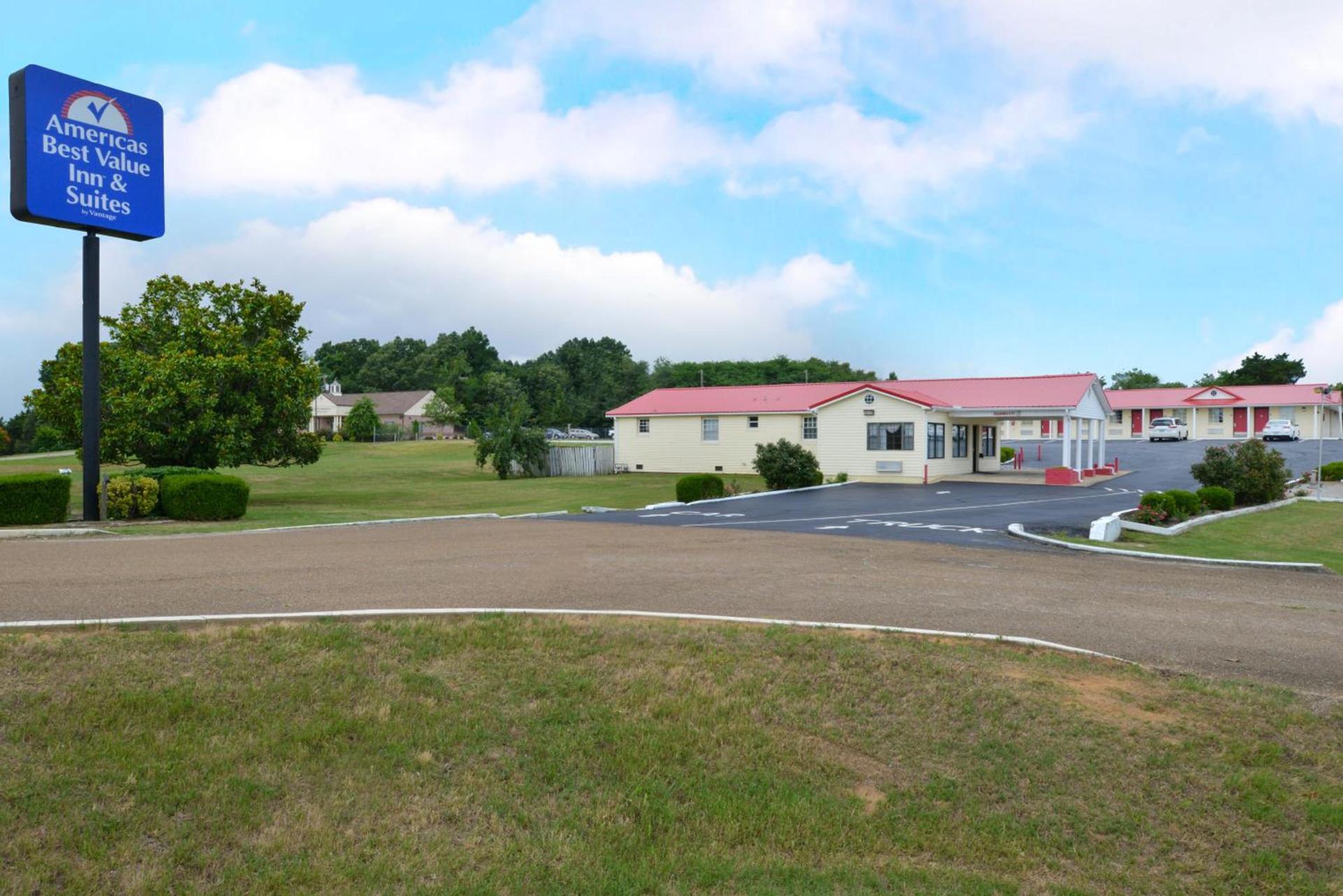 Americas Best Value Inn Wildersville photo 34
