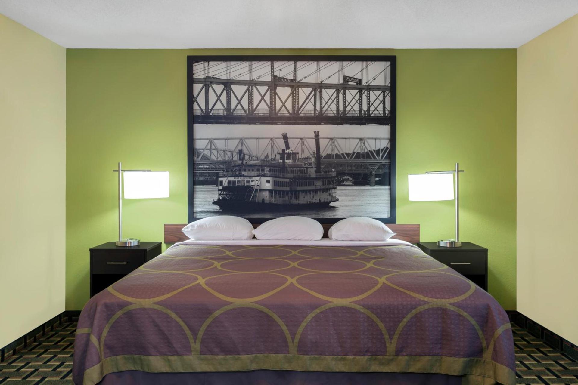 Super 8 by Wyndham Marietta photo 23
