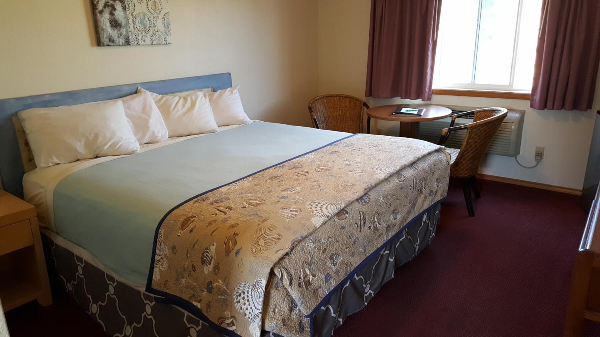 Hillcrest Inn photo 47