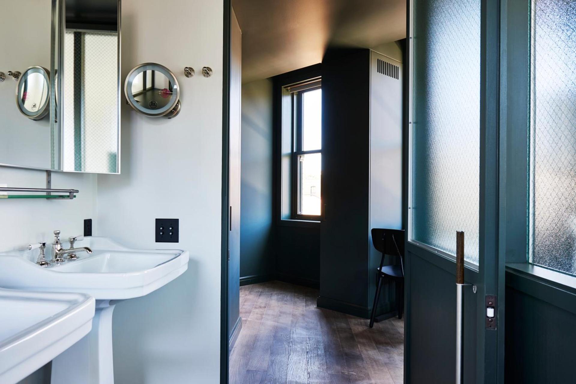 The Robey, Chicago, a Member of Design Hotels photo 25