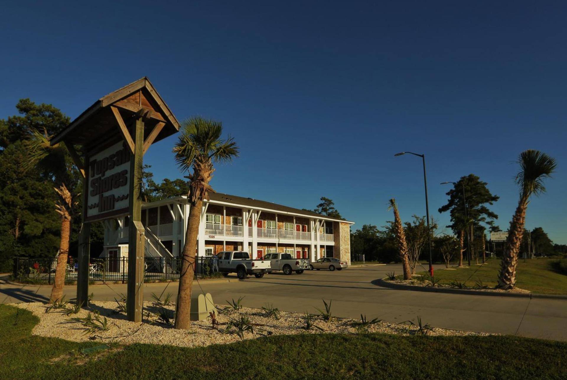 Topsail Shores Inn photo 8