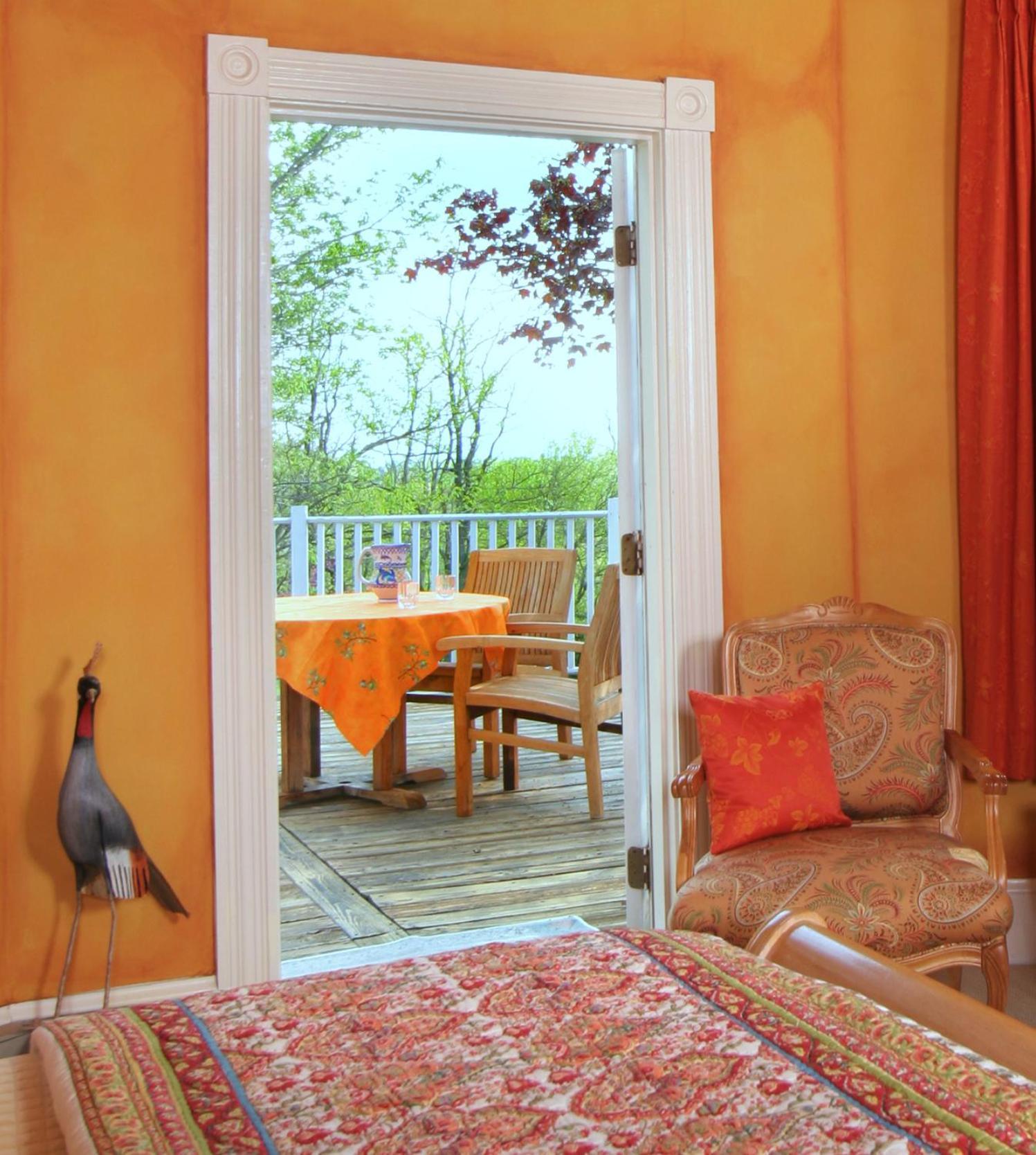 L'Auberge Provencale Inn & Restaurant photo 6