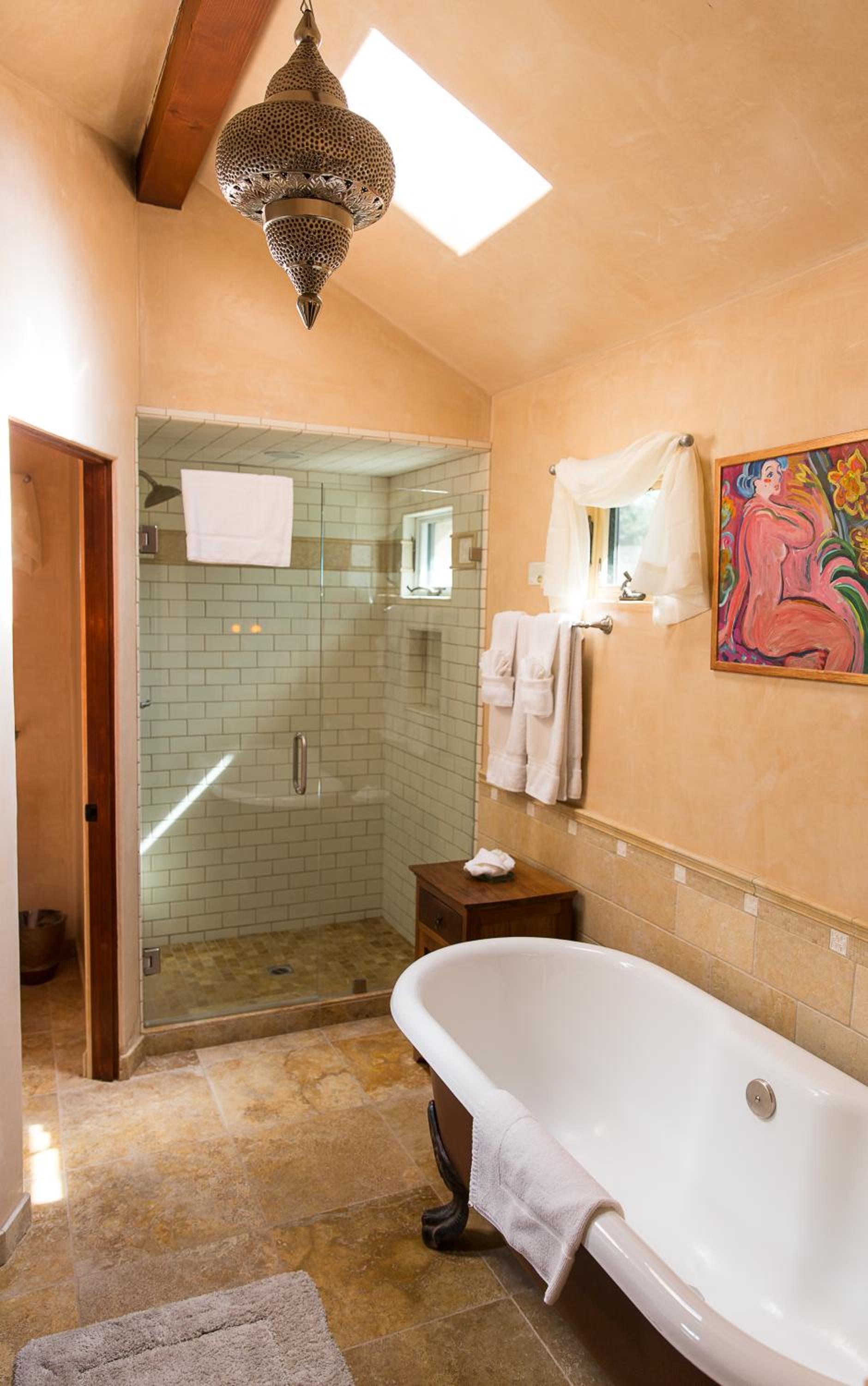 The Emerald Iguana Inn photo 29