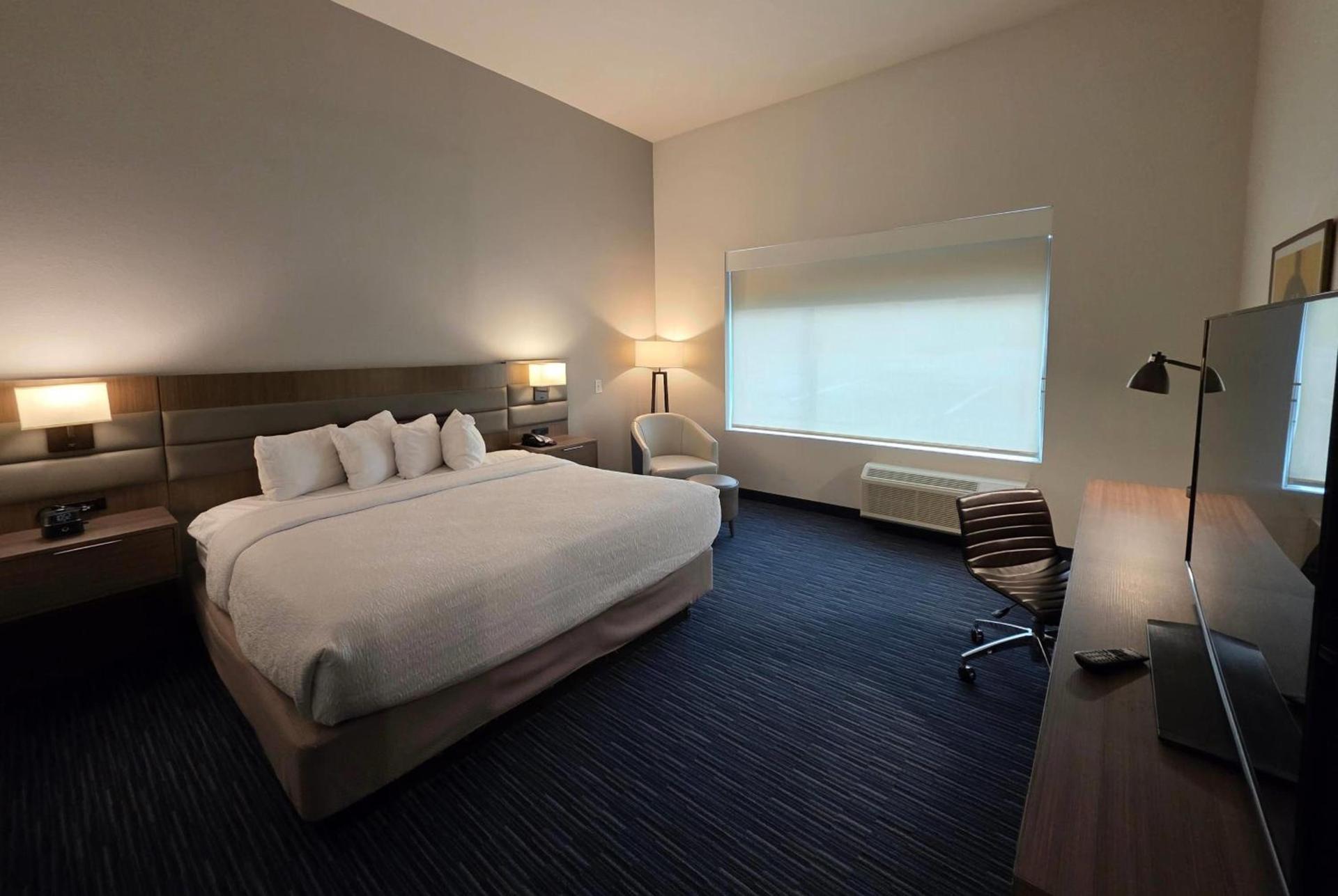 Hawthorn Extended Stay Austin North - Round Rock photo 24