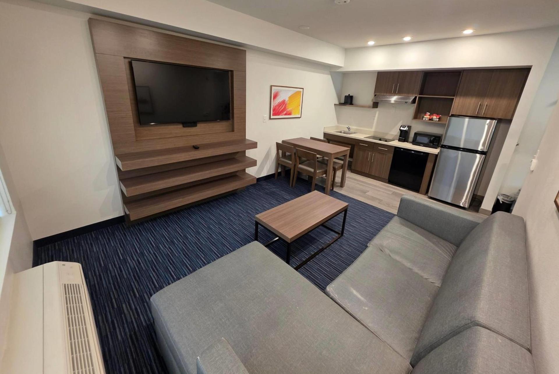Hawthorn Extended Stay Austin North - Round Rock photo 21