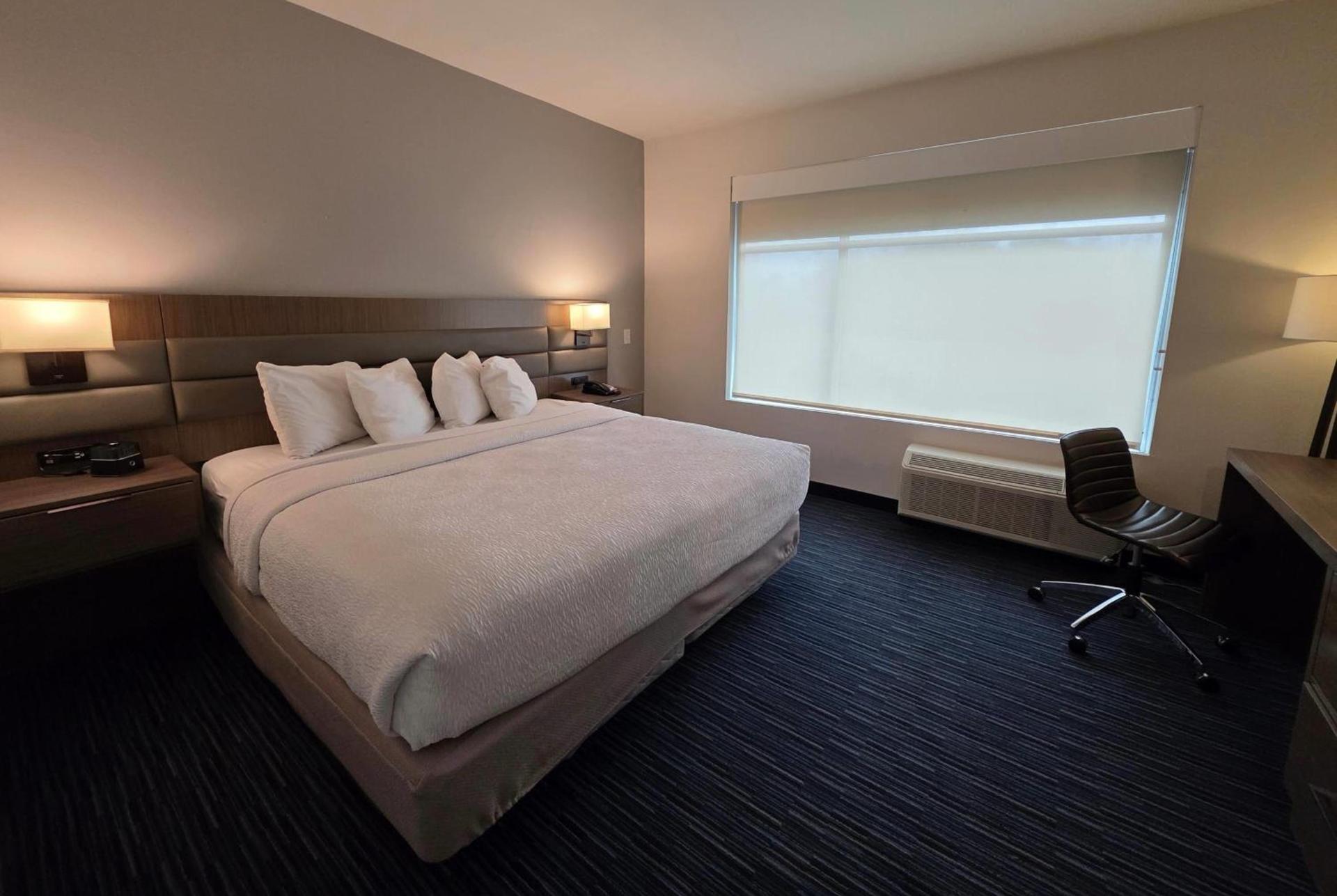 Hawthorn Extended Stay Austin North - Round Rock photo 13