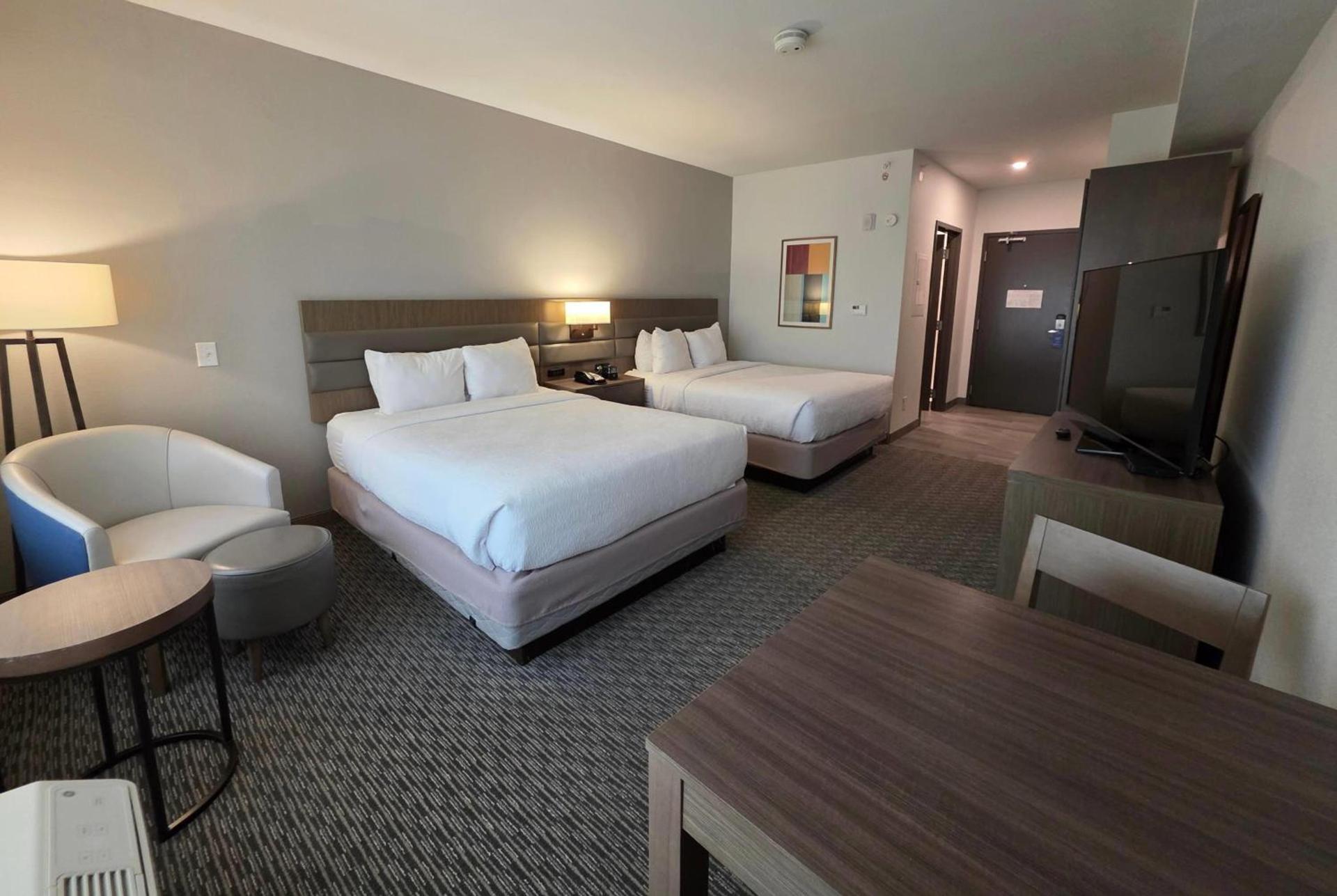 Hawthorn Extended Stay Austin North - Round Rock photo 9
