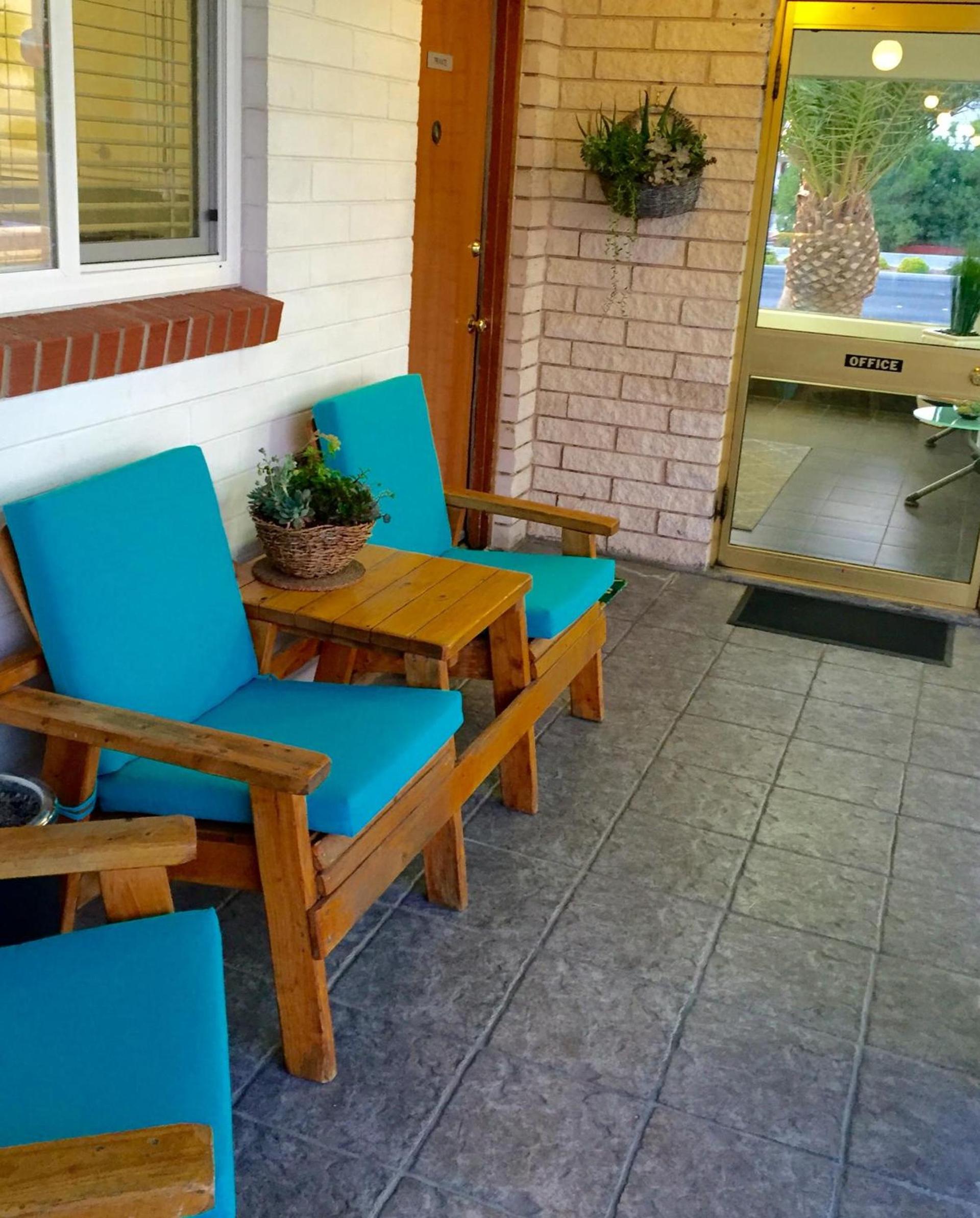 The Sands Motel photo 40