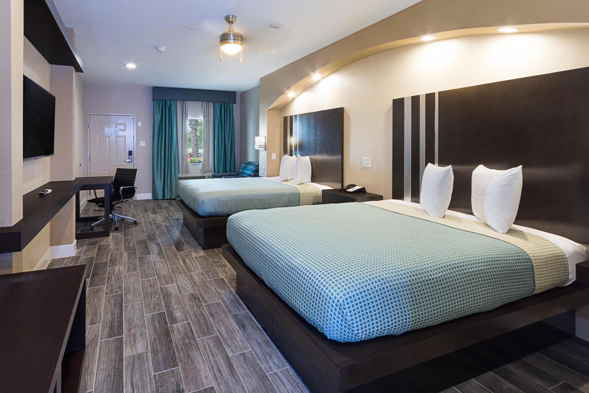 Econo Lodge Inn & Suites Houston NW-Cy-Fair photo 12