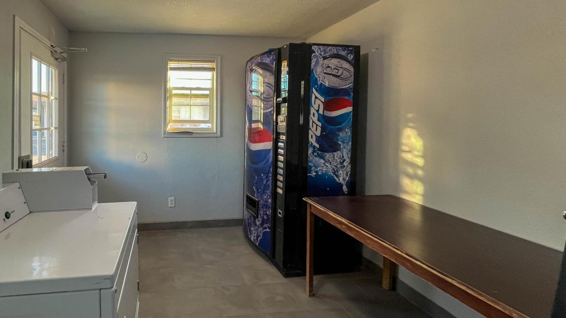 Motel 6 - Lamesa, TX photo 39