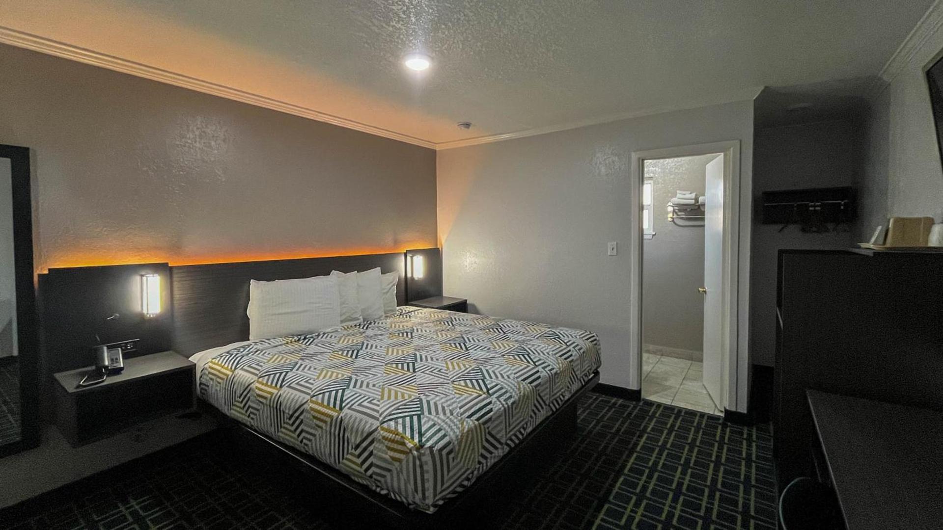 Motel 6 - Lamesa, TX photo 27