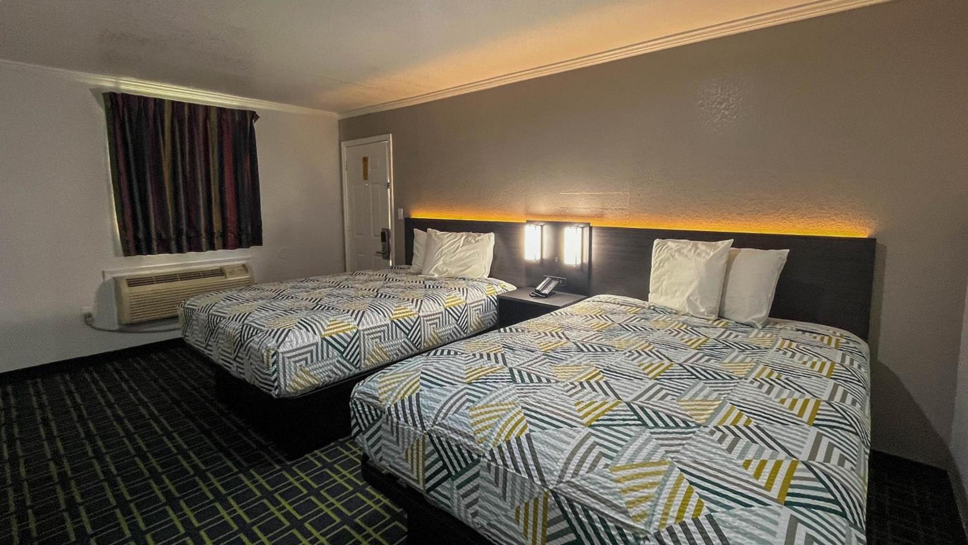 Motel 6 - Lamesa, TX photo 20