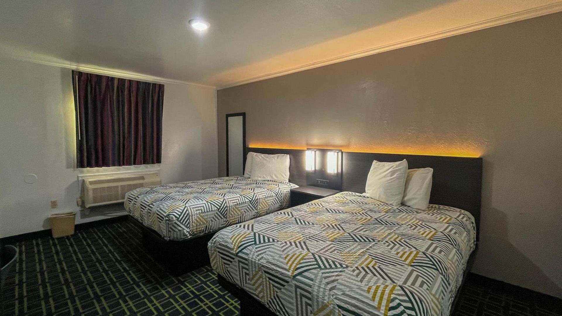Motel 6 - Lamesa, TX photo 9