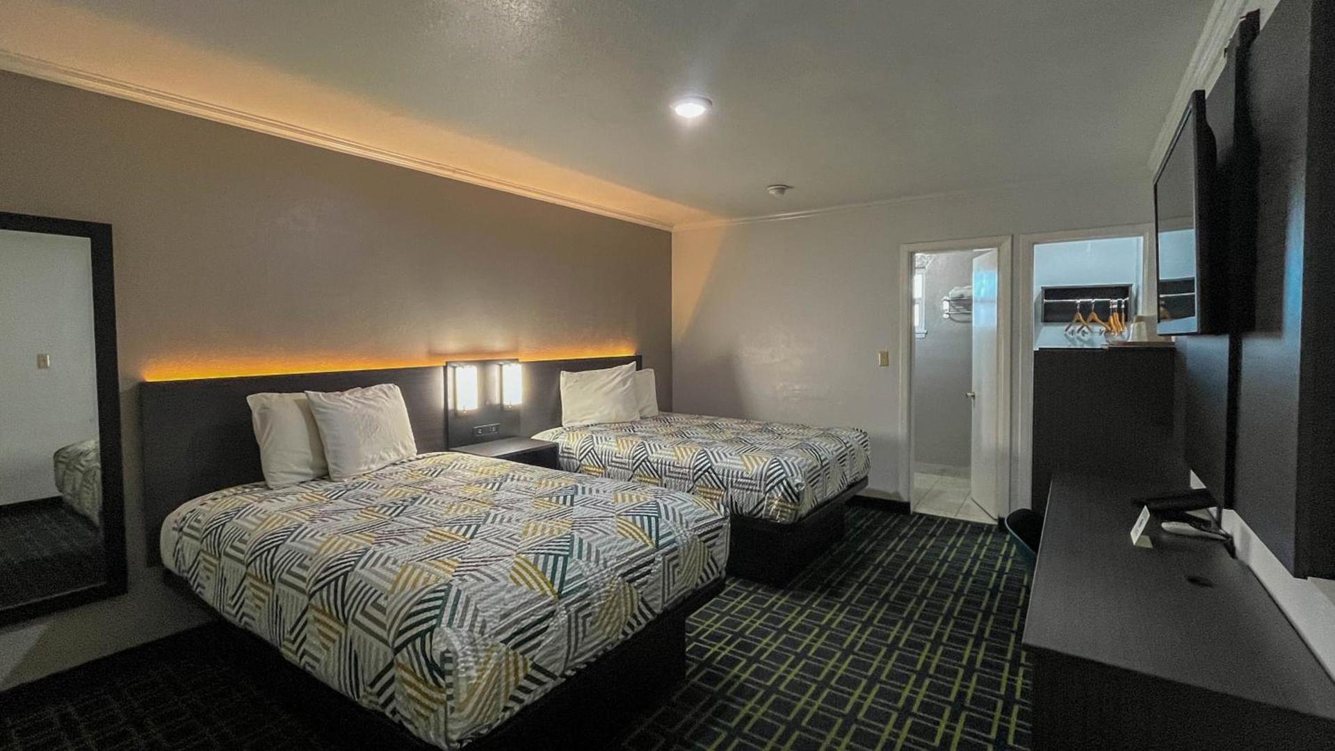 Motel 6 - Lamesa, TX photo 16