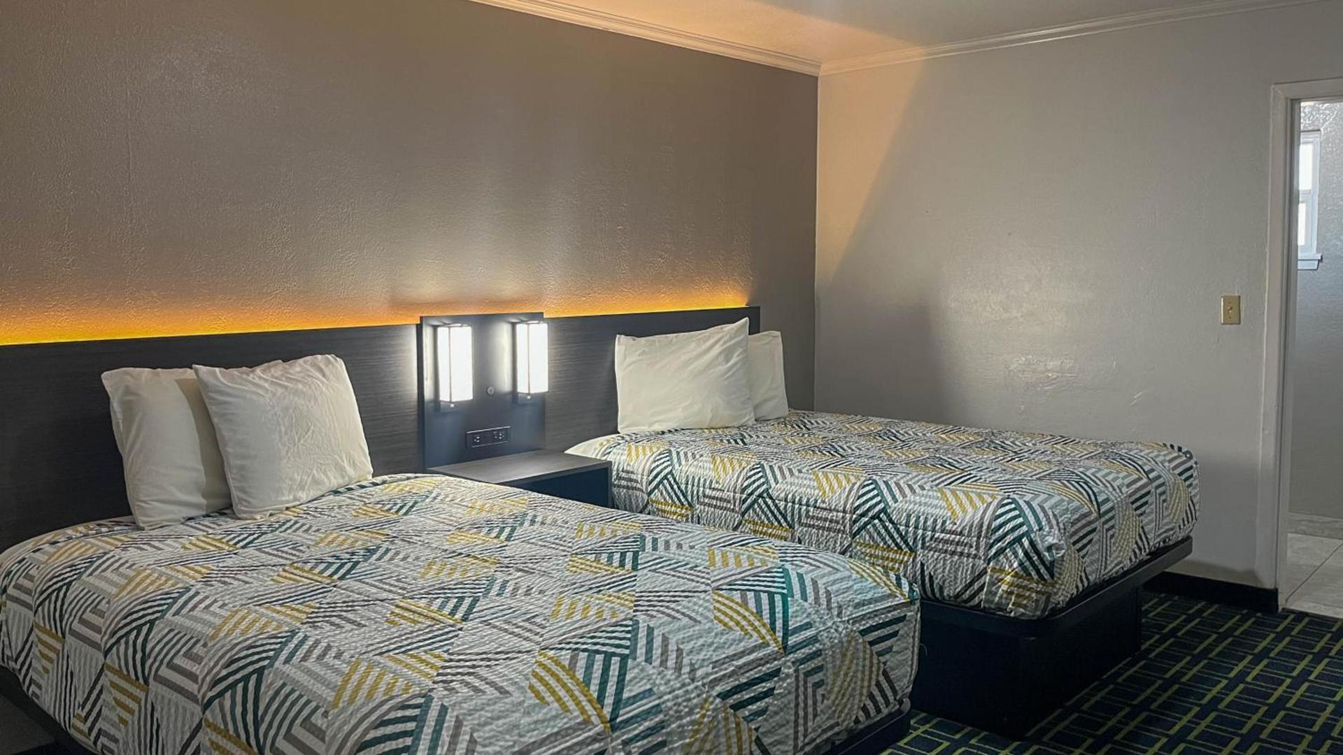 Motel 6 - Lamesa, TX photo 6