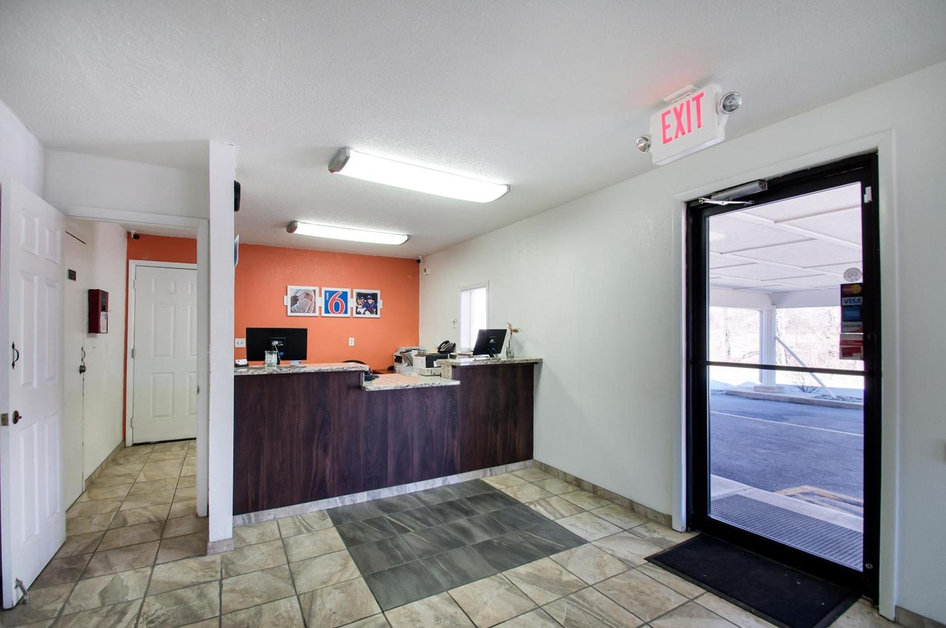 Motel 6-Charles Town, WV photo 34