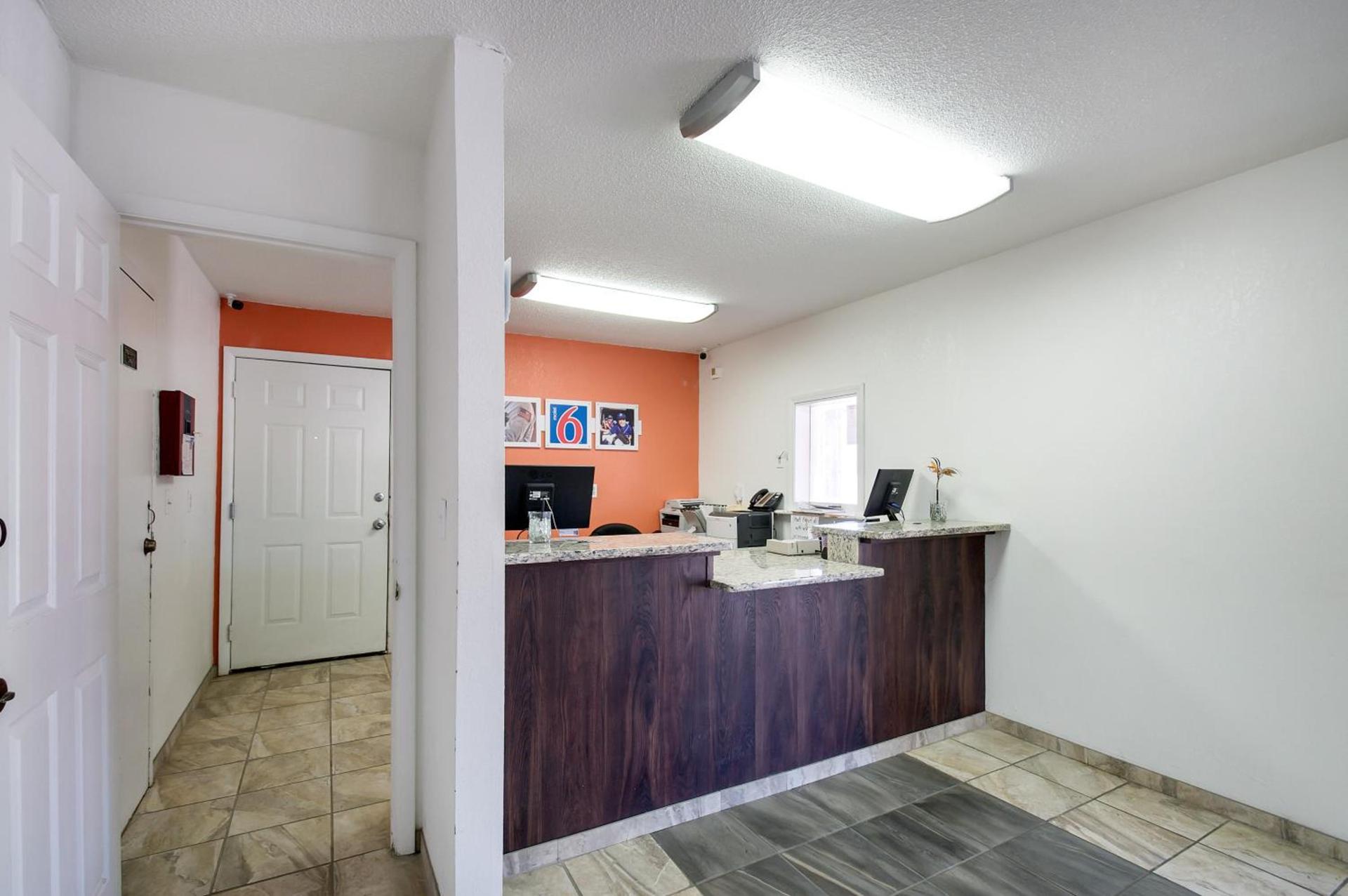 Motel 6-Charles Town, WV photo 32