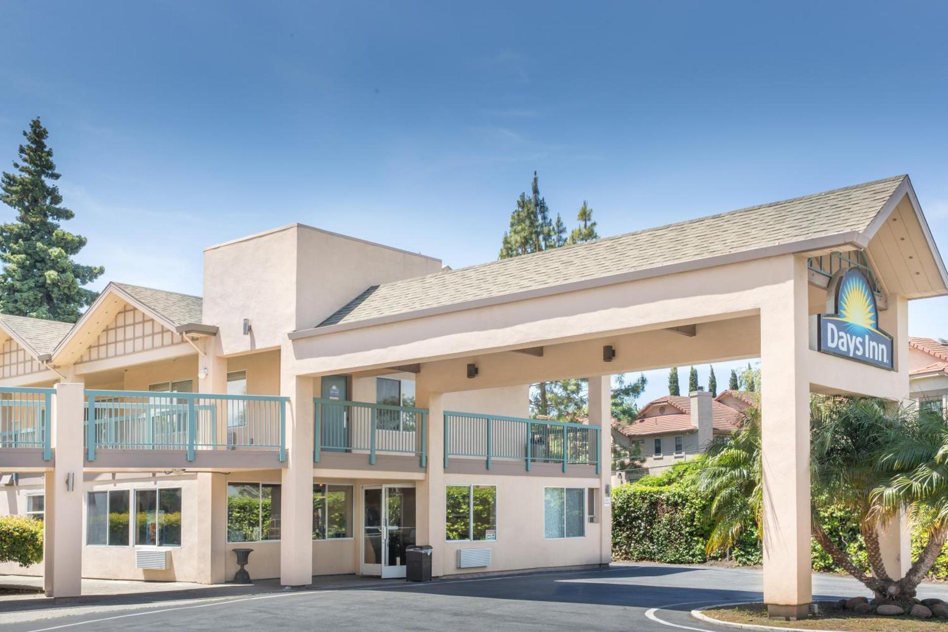 Days Inn by Wyndham Redwood City photo 3