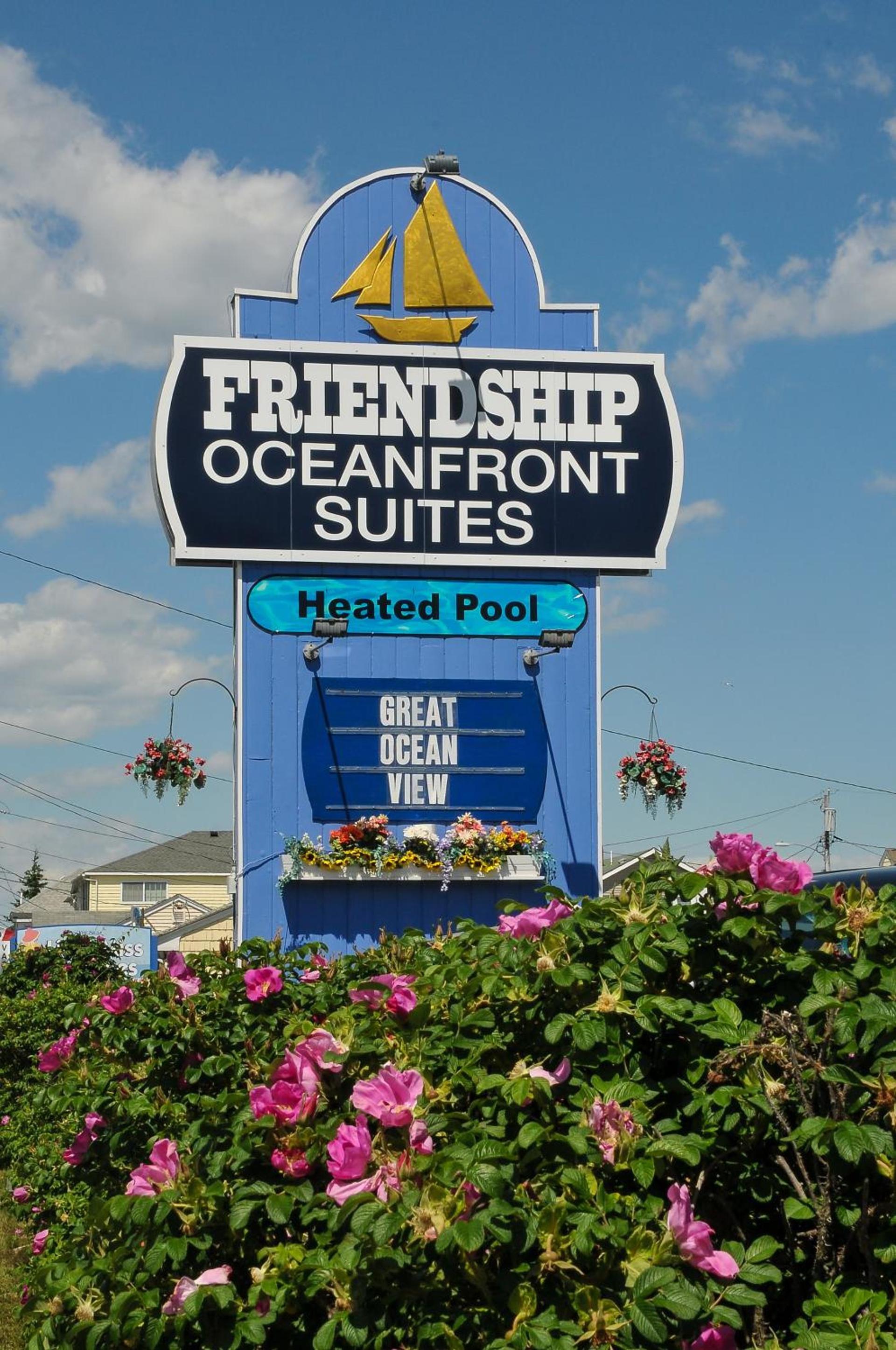 Friendship Oceanfront Suites photo 11
