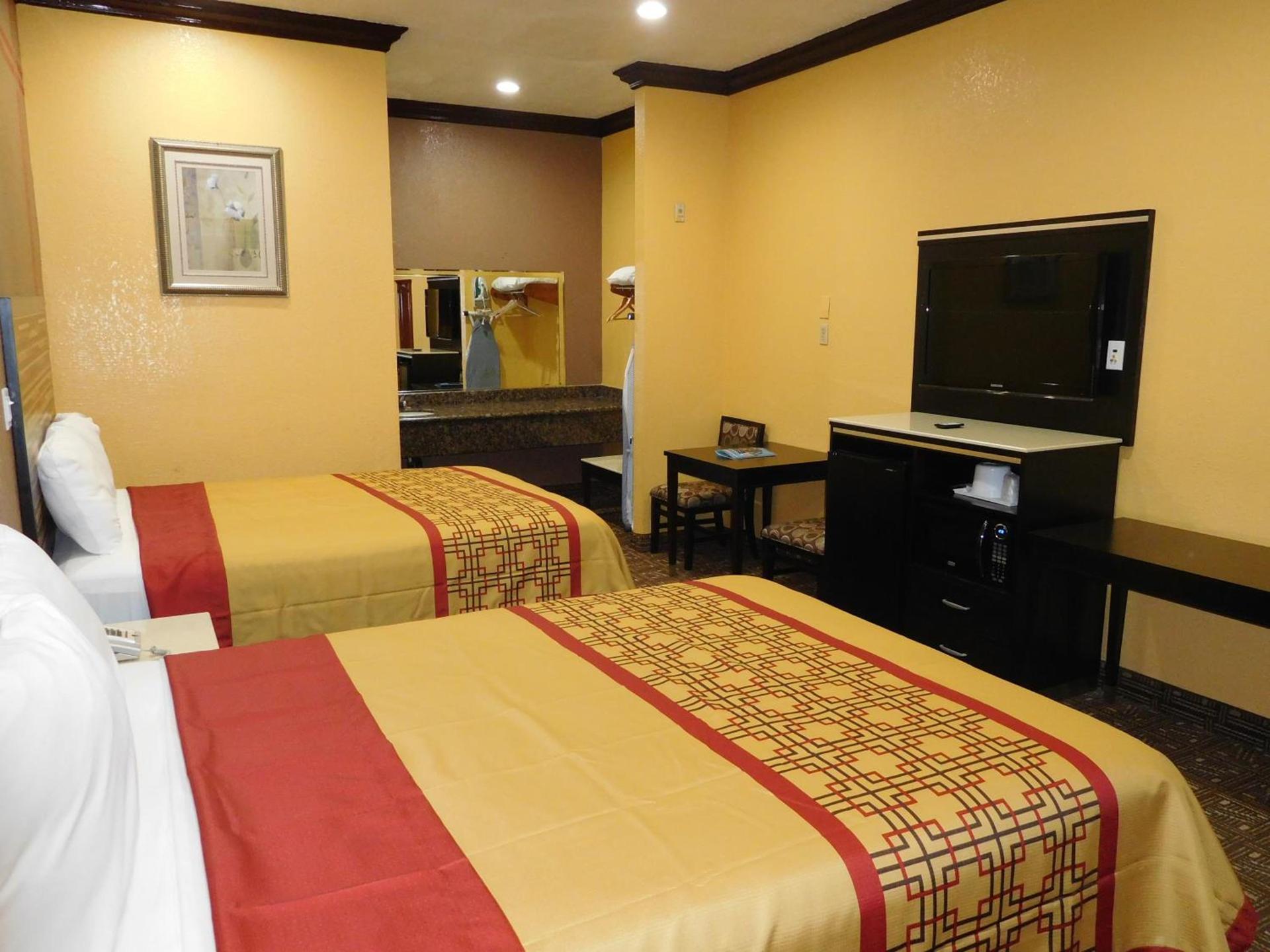 Diamond Inn photo 12