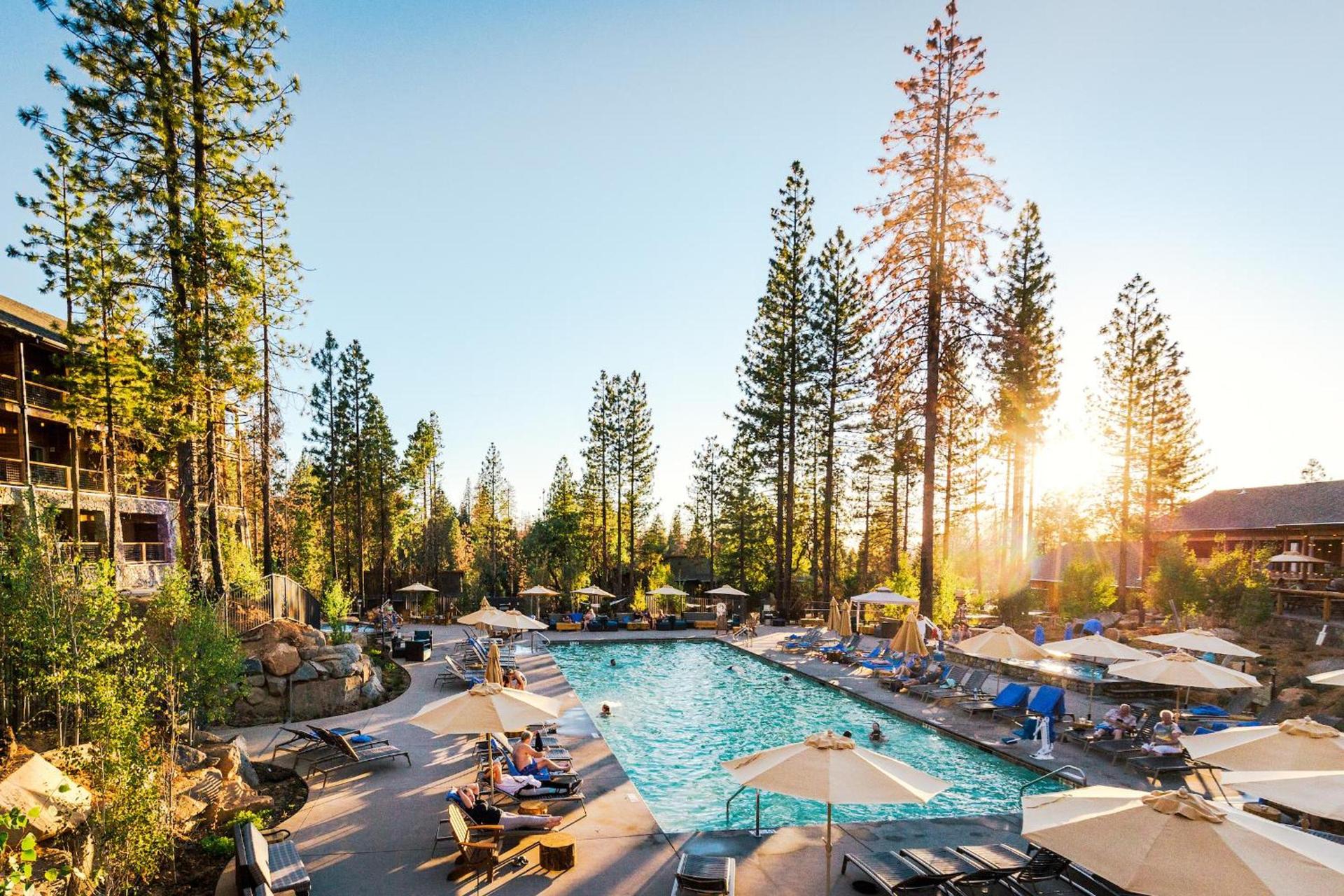 Rush Creek Lodge at Yosemite photo 51
