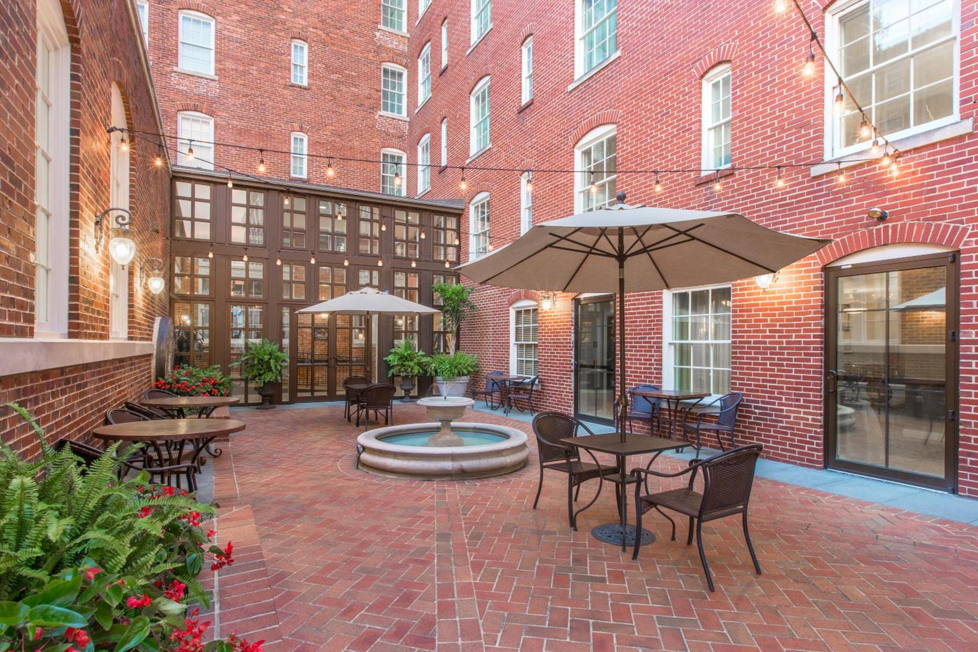 The George Washington - A Wyndham Grand Hotel photo 44
