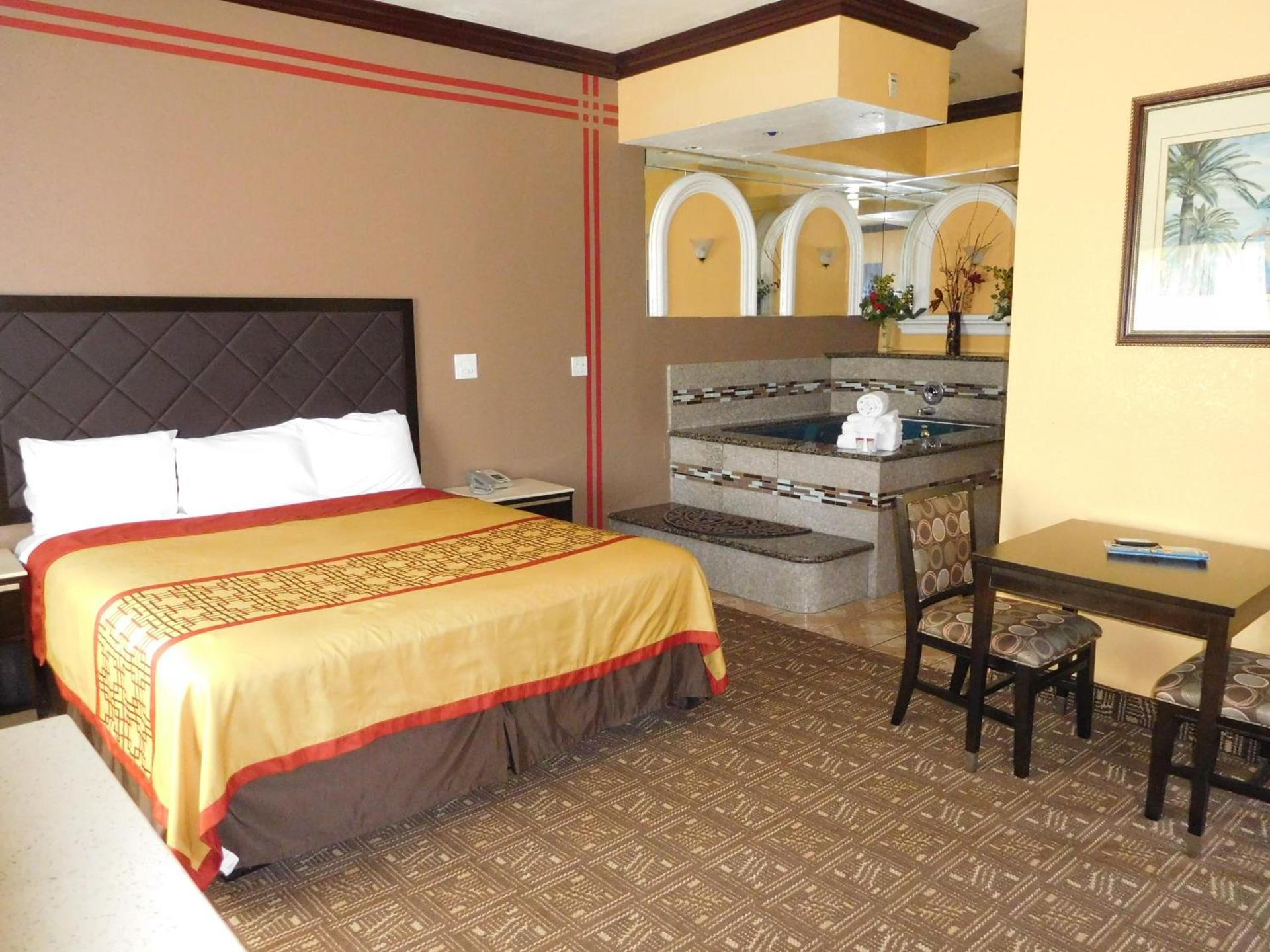 Diamond Inn photo 20