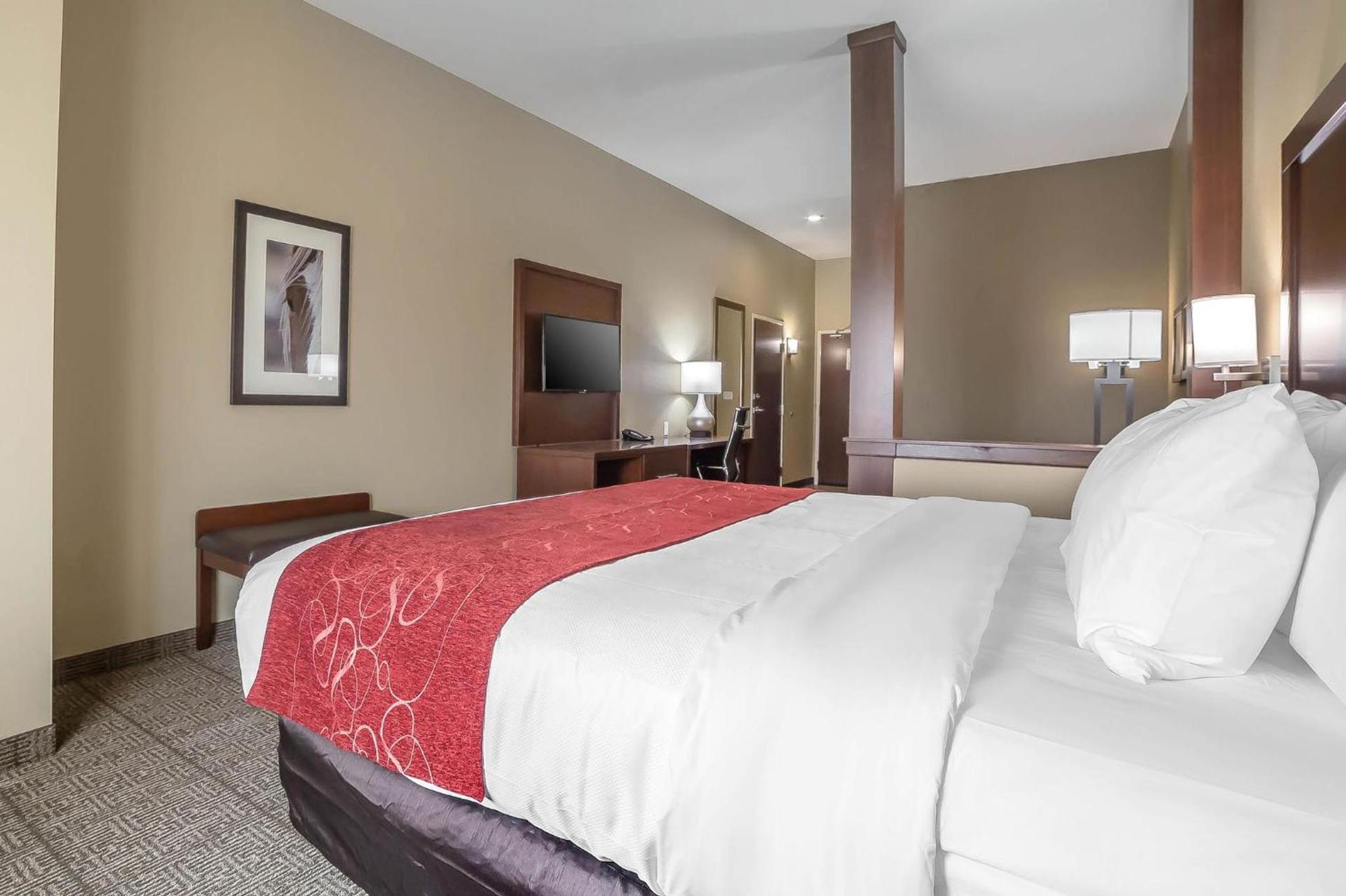 Comfort Suites Billings photo 49