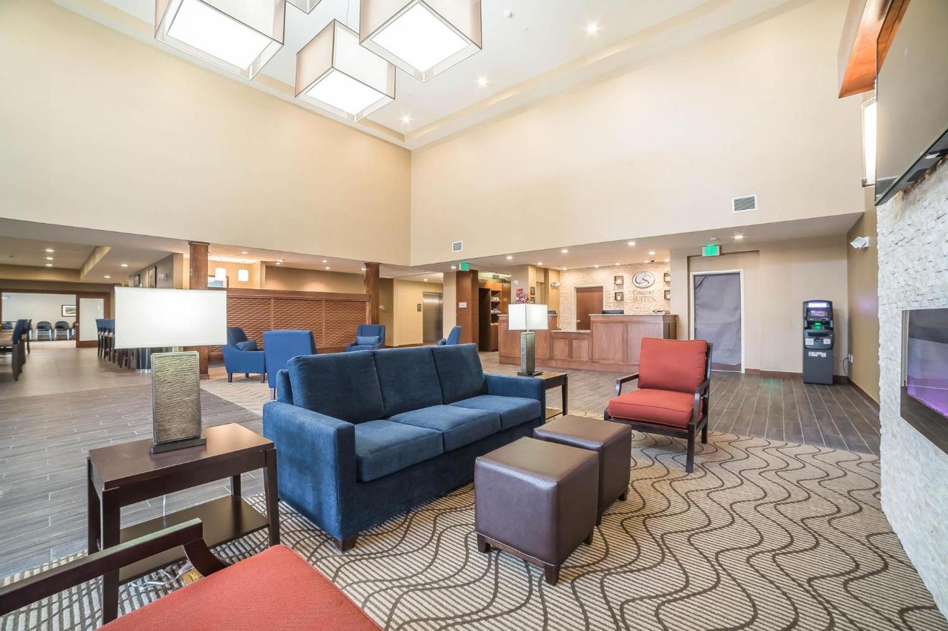 Comfort Suites Billings photo 65