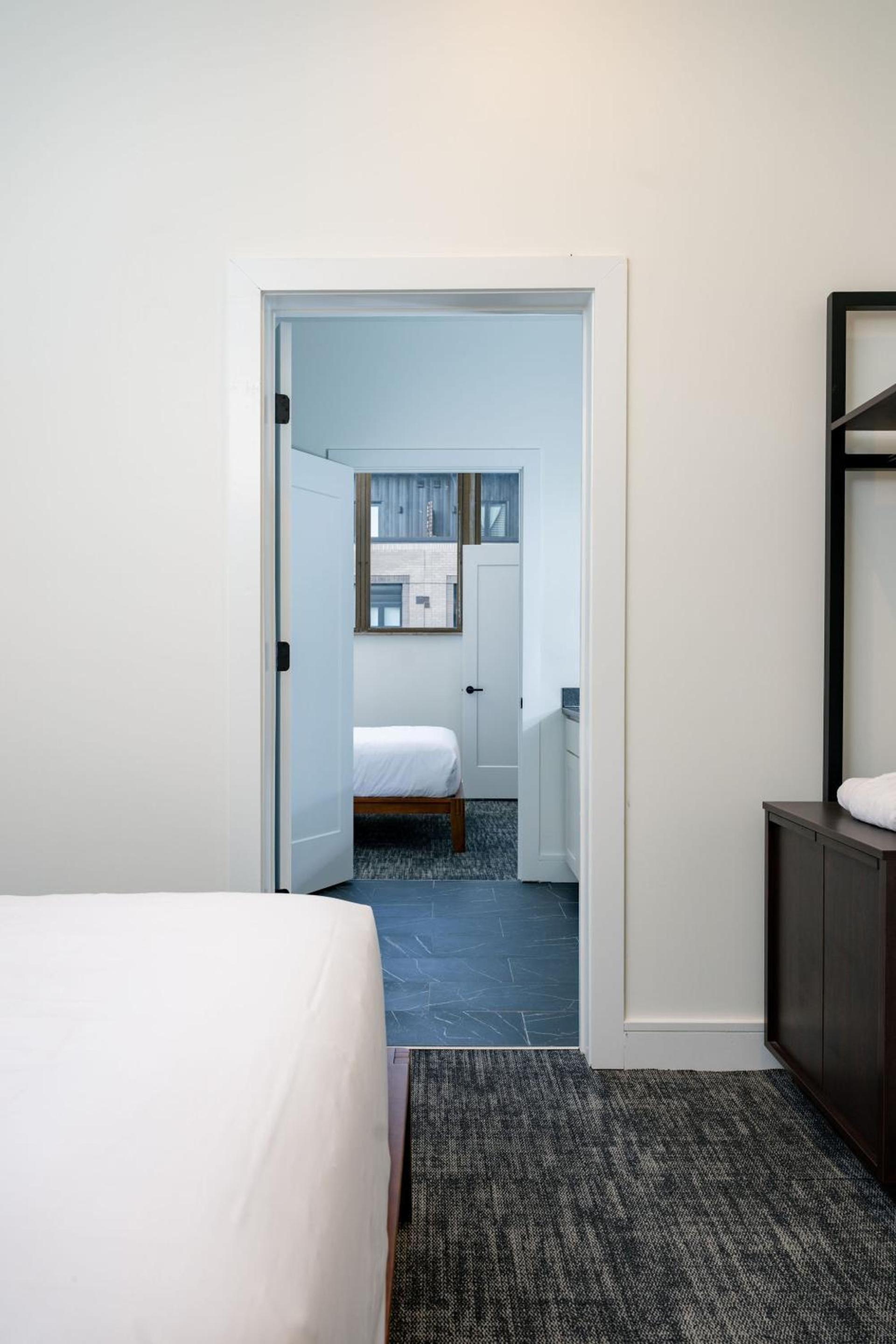 The Promissory Hotel photo 15