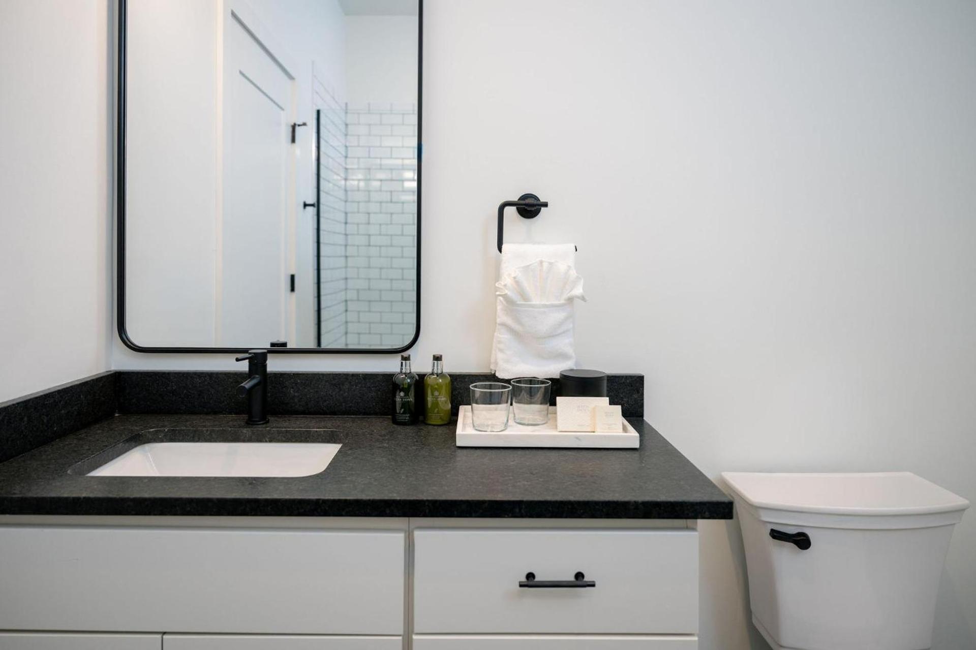 The Promissory Hotel photo 5
