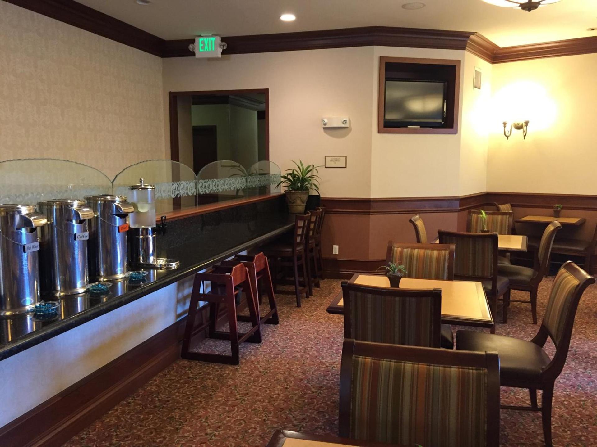 Bay Landing Hotel photo 26