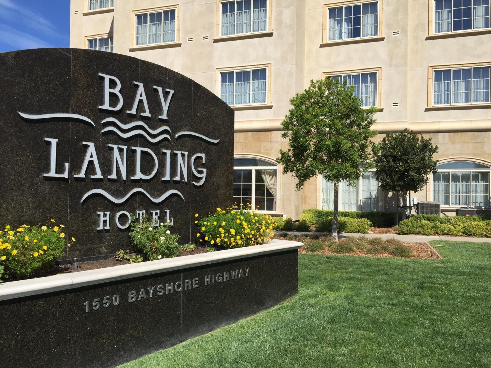 Bay Landing Hotel photo 1