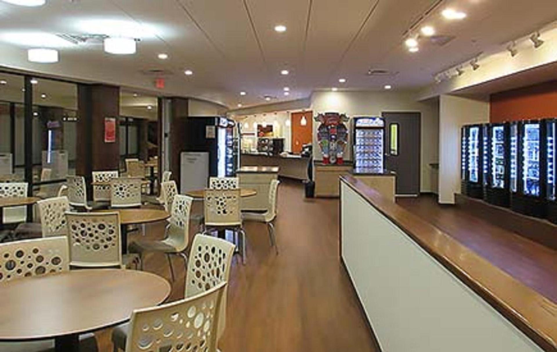 Split Rock Resort photo 9