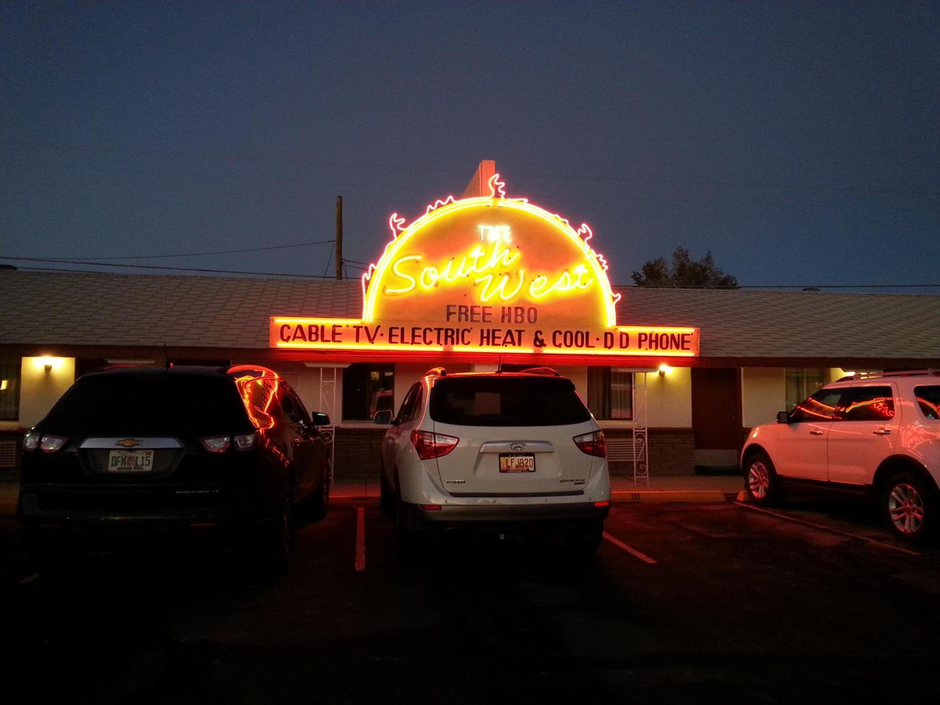 South West Motel photo 2