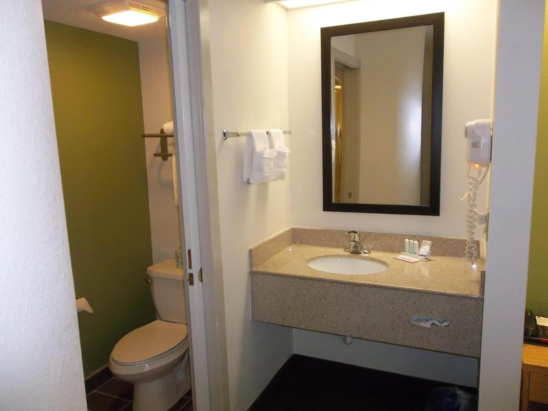 Sleep Inn Bryson City - Cherokee Area photo 27